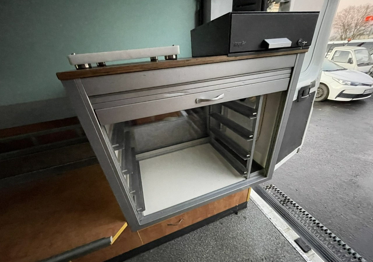 Citroen Jumper Autosklep pieczywa Gastronomiczny Food Truck Foodtruck sklep bar 201 - Zelfrijdende verkoopwagen: afbeelding 5 Citroen Jumper Autosklep pieczywa Gastronomiczny Food Truck Foodtruck sklep bar 201 - Zelfrijdende verkoopwagen: afbeelding 5