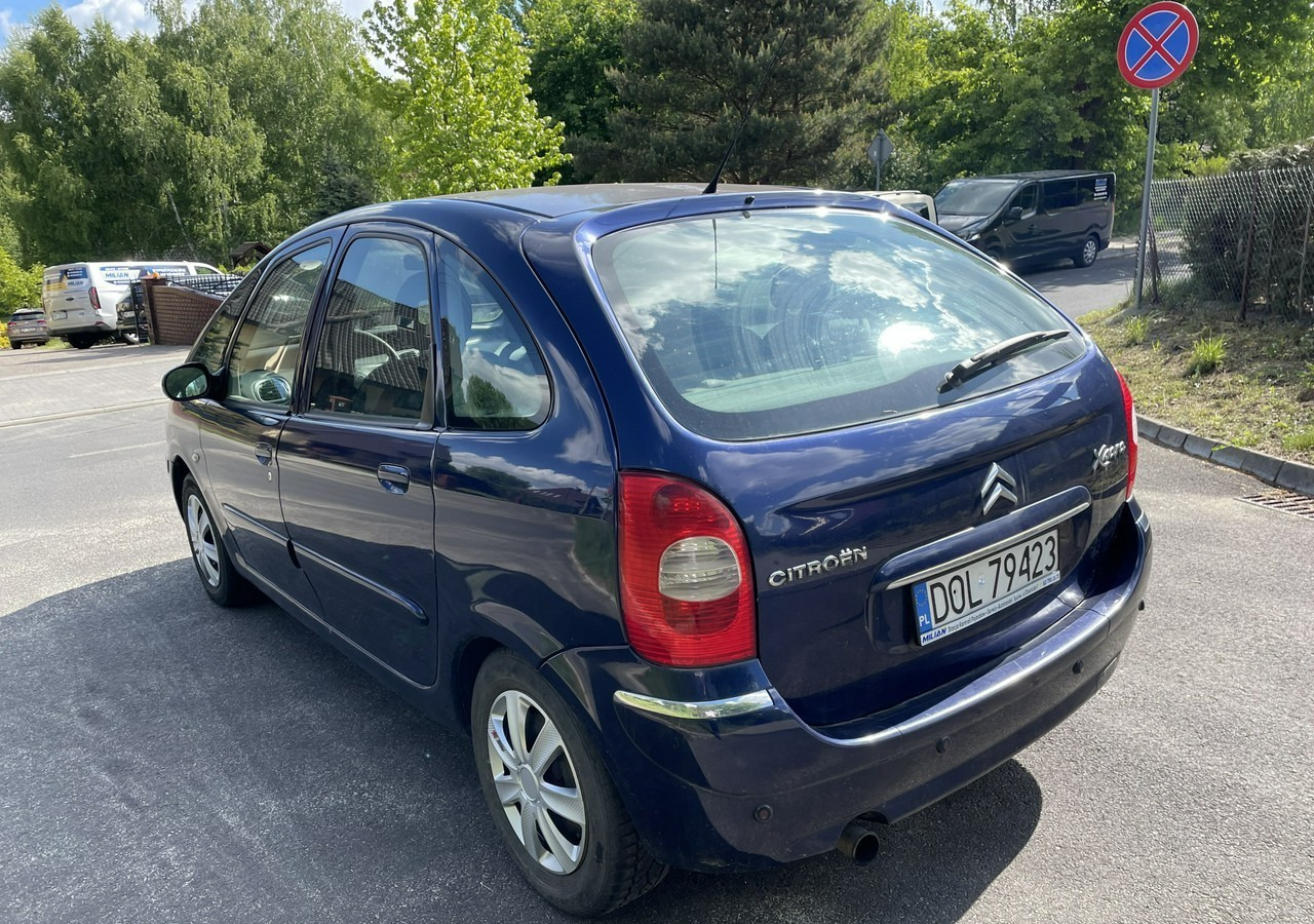 Citroen Xsara Picasso Citroen Xsara Picasso 1.6HDI-110KM Klima tempomat 2006 - Personenwagen: afbeelding 4 Citroen Xsara Picasso Citroen Xsara Picasso 1.6HDI-110KM Klima tempomat 2006 - Personenwagen: afbeelding 4