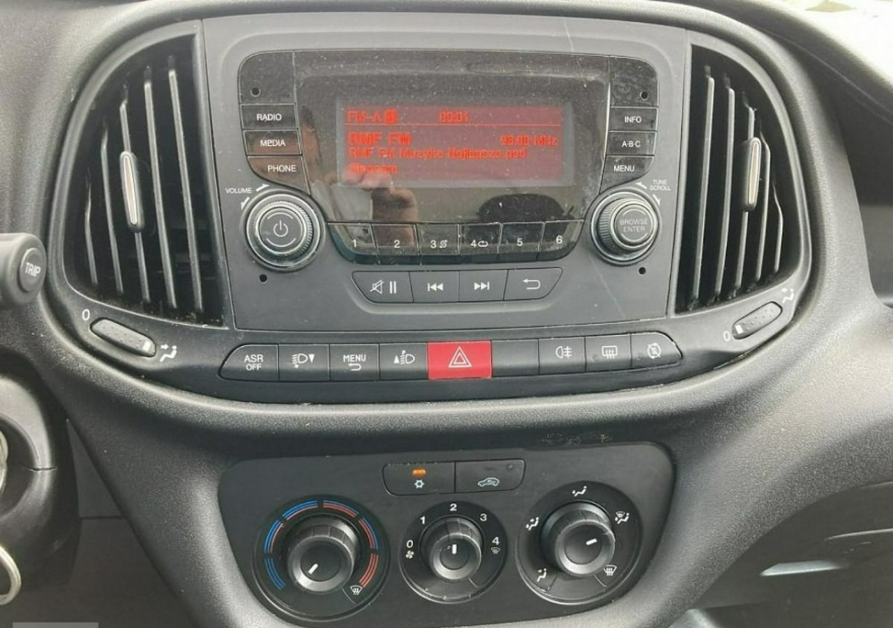 Gesloten bestelwagen Fiat Doblo Fiat Doblo MAXI 1,6 jtd ECO Flex 105KM Klima 2021 Salon PL: afbeelding 9