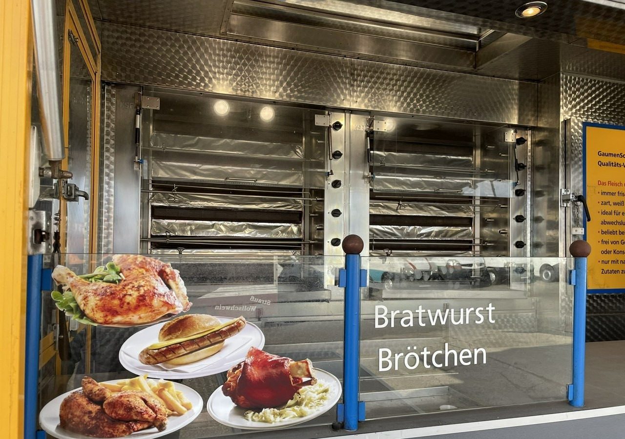 Fiat Ducato Autosklep Autogrill Gastronomiczny Food Truck Foodtruck sklep bar20 - Zelfrijdende verkoopwagen: afbeelding 4 Fiat Ducato Autosklep Autogrill Gastronomiczny Food Truck Foodtruck sklep bar20 - Zelfrijdende verkoopwagen: afbeelding 4