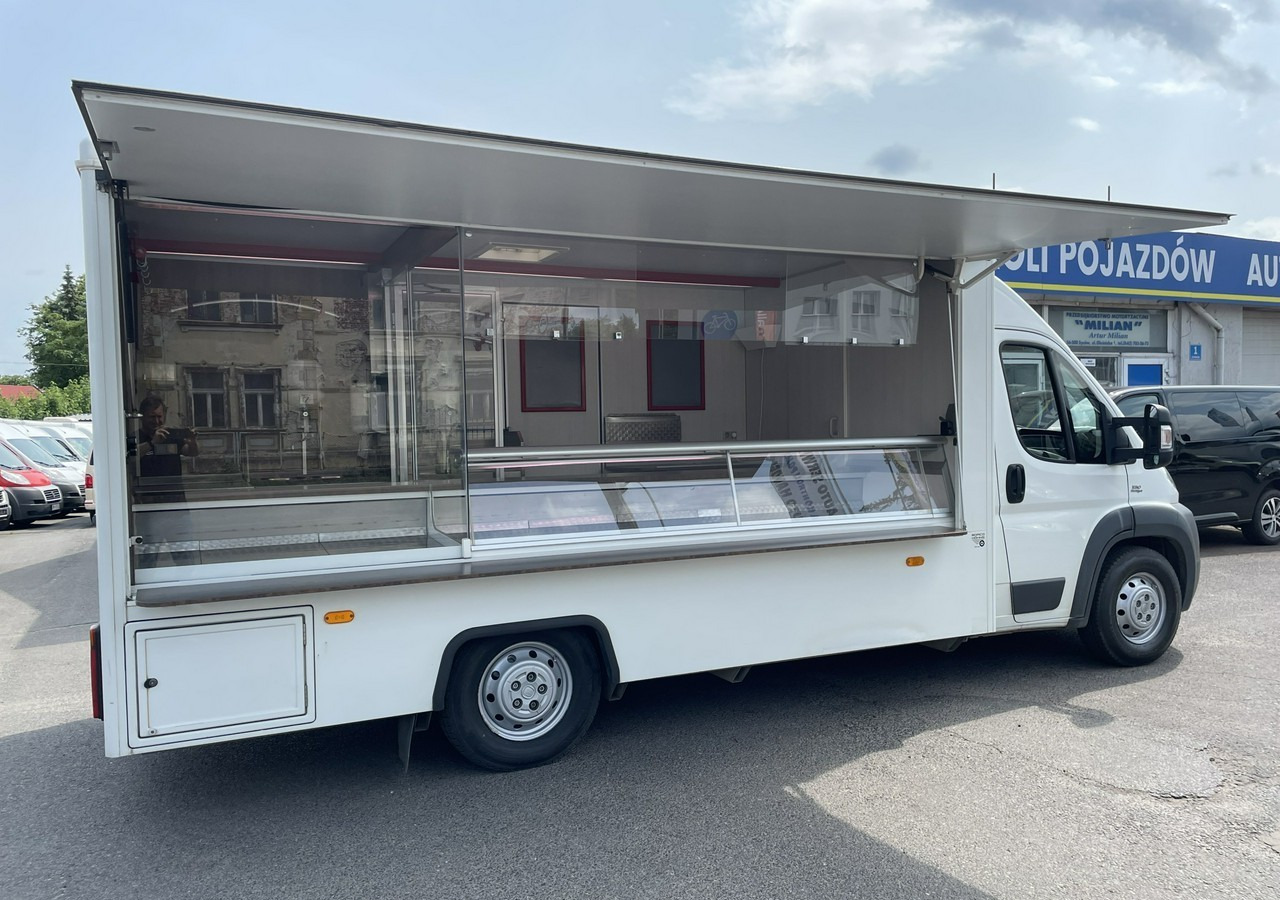 Fiat Ducato Autosklep Gastronomiczny Food Truck Foodtruck sklep W-zasil 2015 - Zelfrijdende verkoopwagen: afbeelding 1 Fiat Ducato Autosklep Gastronomiczny Food Truck Foodtruck sklep W-zasil 2015 - Zelfrijdende verkoopwagen: afbeelding 1