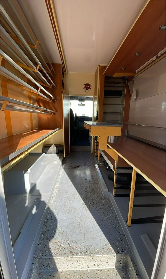 Fiat Ducato Autosklep pieczy Gastronomiczny Food Truck Foodtruck Sklep 78194km20 - Zelfrijdende verkoopwagen: afbeelding 2 Fiat Ducato Autosklep pieczy Gastronomiczny Food Truck Foodtruck Sklep 78194km20 - Zelfrijdende verkoopwagen: afbeelding 2