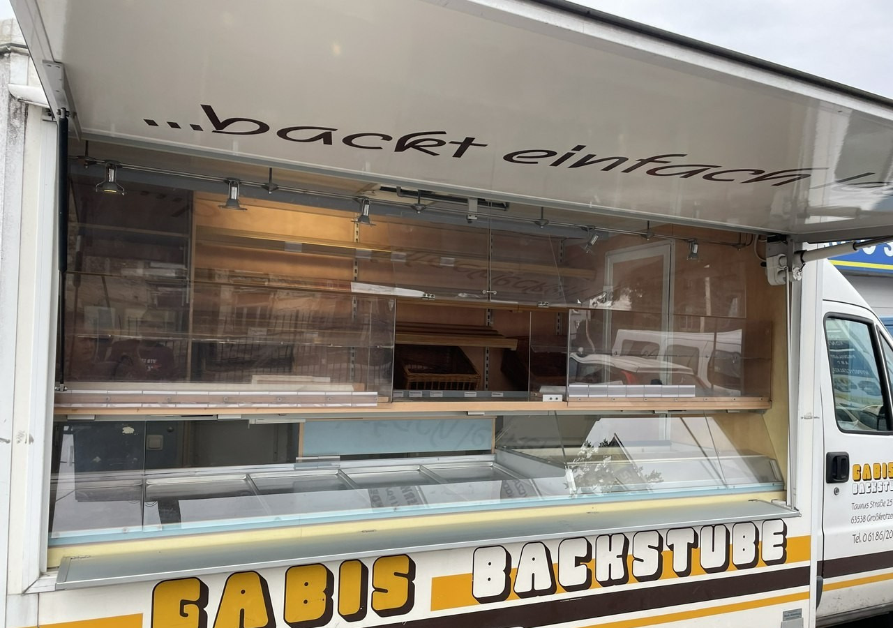 Fiat Ducato Autosklep pieczywa Sklep Gastronomiczny Food Truck Foodtruck bar 200 - Zelfrijdende verkoopwagen: afbeelding 1 Fiat Ducato Autosklep pieczywa Sklep Gastronomiczny Food Truck Foodtruck bar 200 - Zelfrijdende verkoopwagen: afbeelding 1