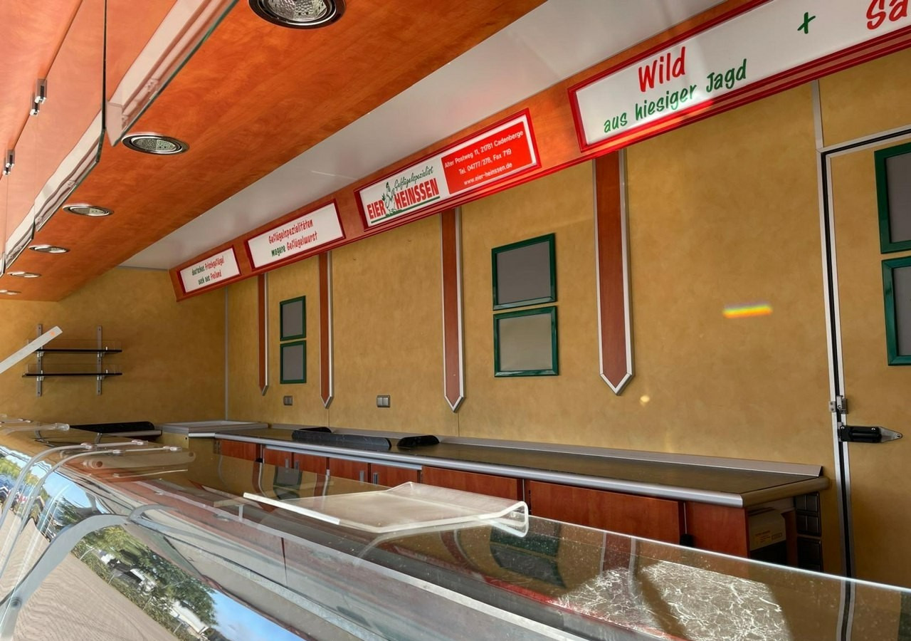 Fiat Ducato Autosklep wędlin Gastronomiczna food truck foodtruck sklep Borco 20 - Zelfrijdende verkoopwagen: afbeelding 2 Fiat Ducato Autosklep wędlin Gastronomiczna food truck foodtruck sklep Borco 20 - Zelfrijdende verkoopwagen: afbeelding 2