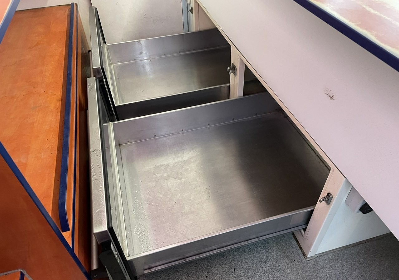 Fiat Ducato Autosklep wędlin Gastronomiczny Food Truck Foodtruck Sklep Borco 350 - Zelfrijdende verkoopwagen: afbeelding 5 Fiat Ducato Autosklep wędlin Gastronomiczny Food Truck Foodtruck Sklep Borco 350 - Zelfrijdende verkoopwagen: afbeelding 5