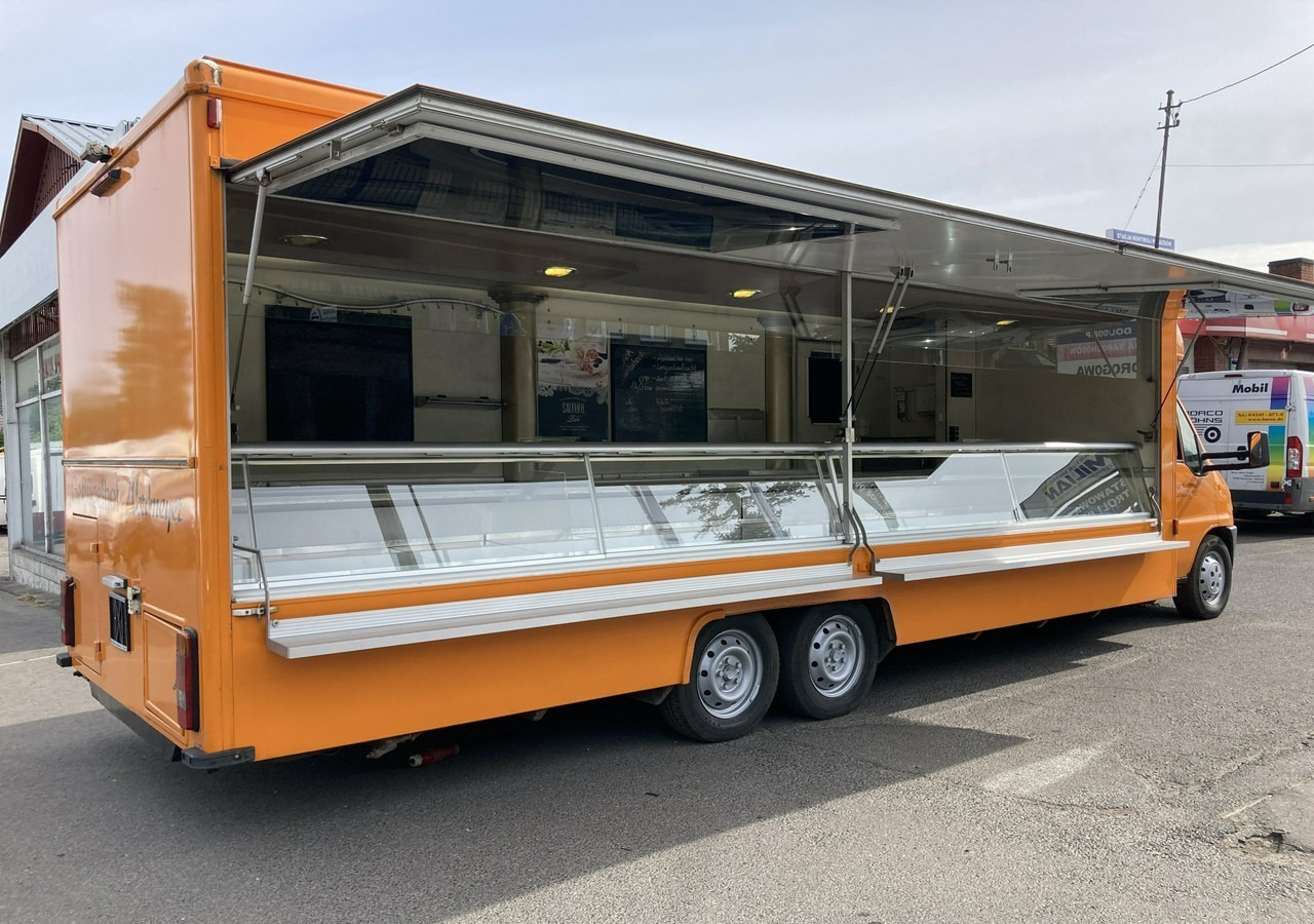 Fiat Ducato Autosklep wędlin Gastronomiczny Food Truck Foodtruck Sklep bar Borco - Zelfrijdende verkoopwagen: afbeelding 4 Fiat Ducato Autosklep wędlin Gastronomiczny Food Truck Foodtruck Sklep bar Borco - Zelfrijdende verkoopwagen: afbeelding 4