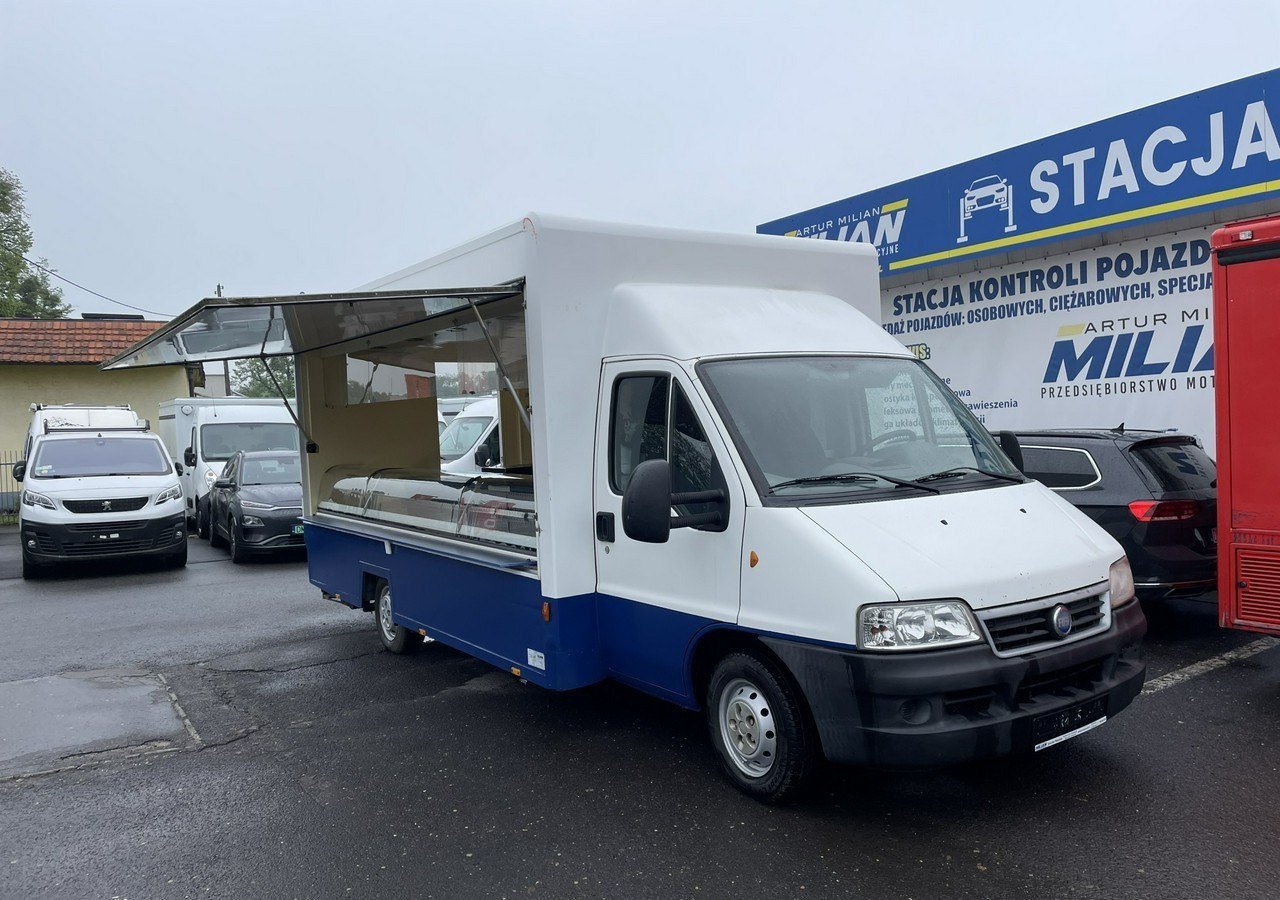 Fiat Ducato Autosklep wędlin Klima Gastronomiczny Food Truck Foodtruck sklep 20 - Zelfrijdende verkoopwagen: afbeelding 2 Fiat Ducato Autosklep wędlin Klima Gastronomiczny Food Truck Foodtruck sklep 20 - Zelfrijdende verkoopwagen: afbeelding 2