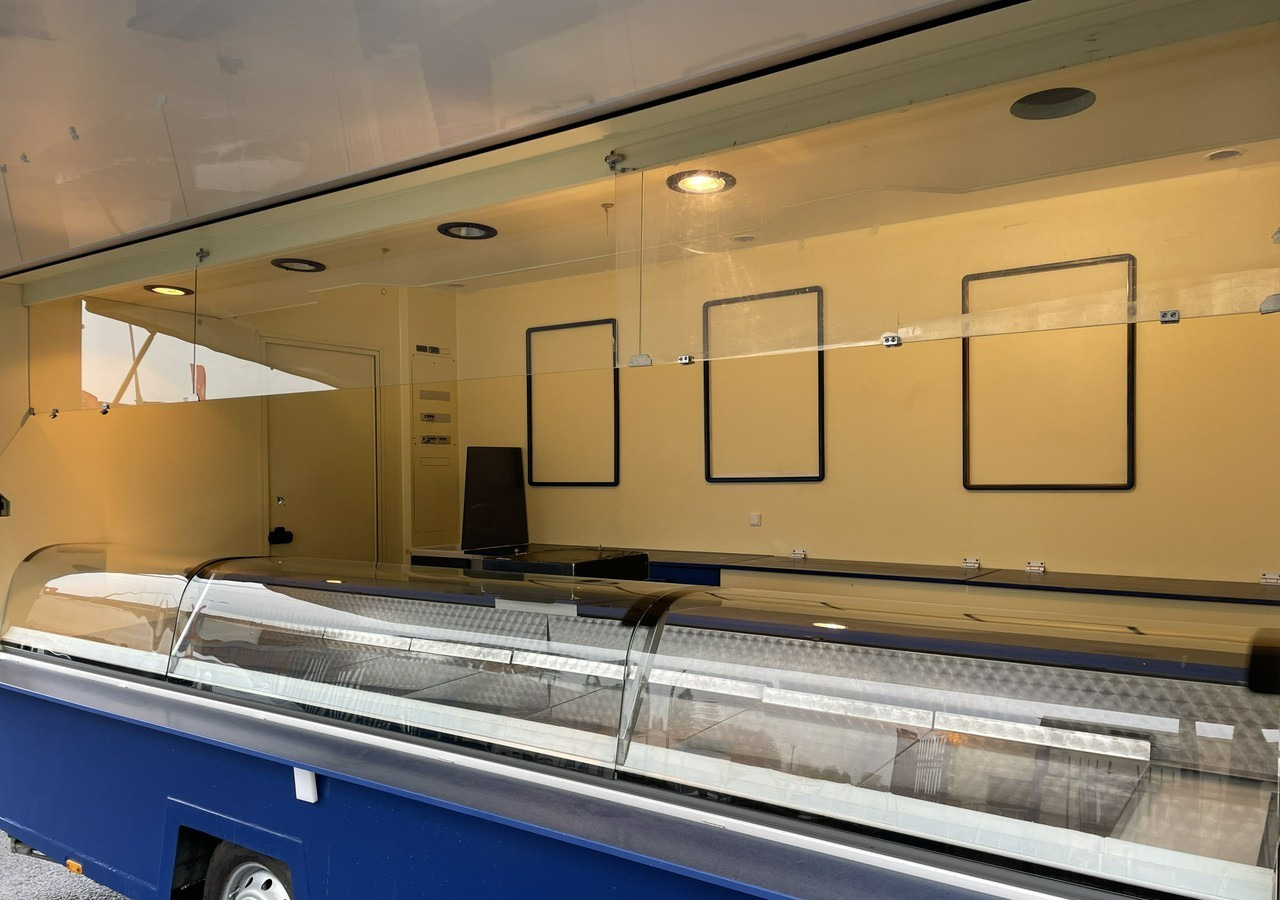 Fiat Ducato Autosklep wędlin Klima Gastronomiczny Food Truck Foodtruck sklep 20 - Zelfrijdende verkoopwagen: afbeelding 4 Fiat Ducato Autosklep wędlin Klima Gastronomiczny Food Truck Foodtruck sklep 20 - Zelfrijdende verkoopwagen: afbeelding 4