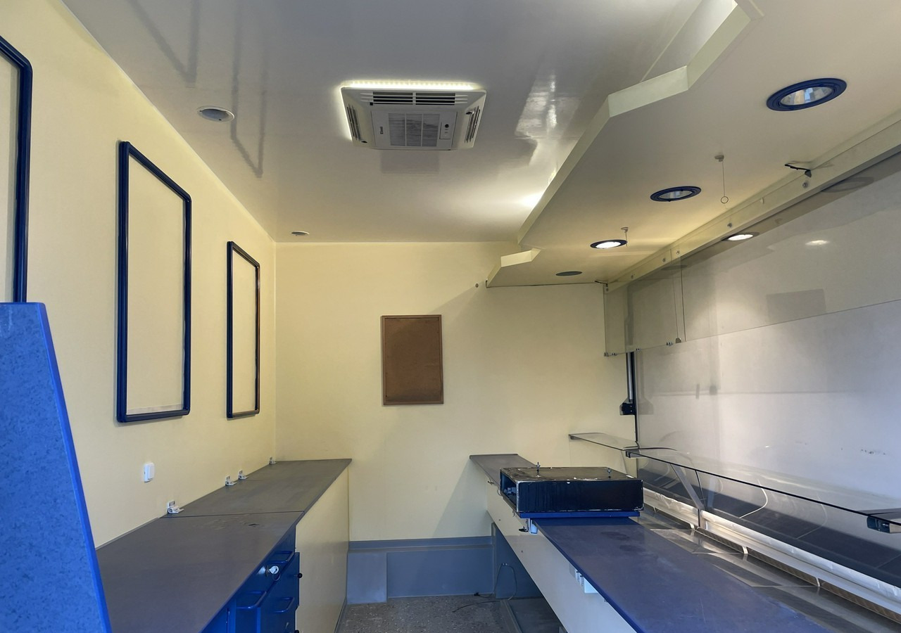 Fiat Ducato Autosklep wędlin Klima Gastronomiczny Food Truck Foodtruck sklep 20 - Zelfrijdende verkoopwagen: afbeelding 3 Fiat Ducato Autosklep wędlin Klima Gastronomiczny Food Truck Foodtruck sklep 20 - Zelfrijdende verkoopwagen: afbeelding 3