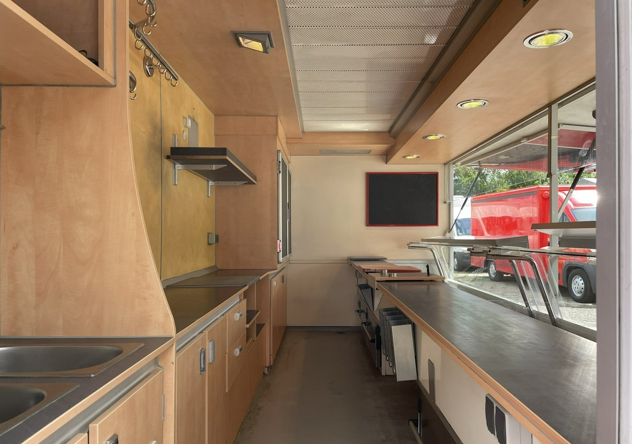 Fiat Ducato Ducat Autosklep wędlin Gastronomiczny Food Truck Foodtruck SklepBORC - Zelfrijdende verkoopwagen: afbeelding 3 Fiat Ducato Ducat Autosklep wędlin Gastronomiczny Food Truck Foodtruck SklepBORC - Zelfrijdende verkoopwagen: afbeelding 3