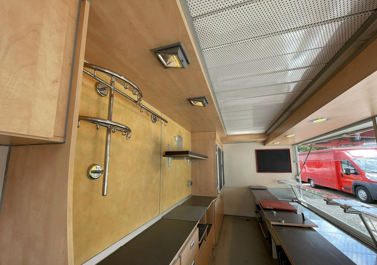 Zelfrijdende verkoopwagen Fiat Ducato Ducat Autosklep wędlin Gastronomiczny Food Truck Foodtruck SklepBORC: afbeelding 7