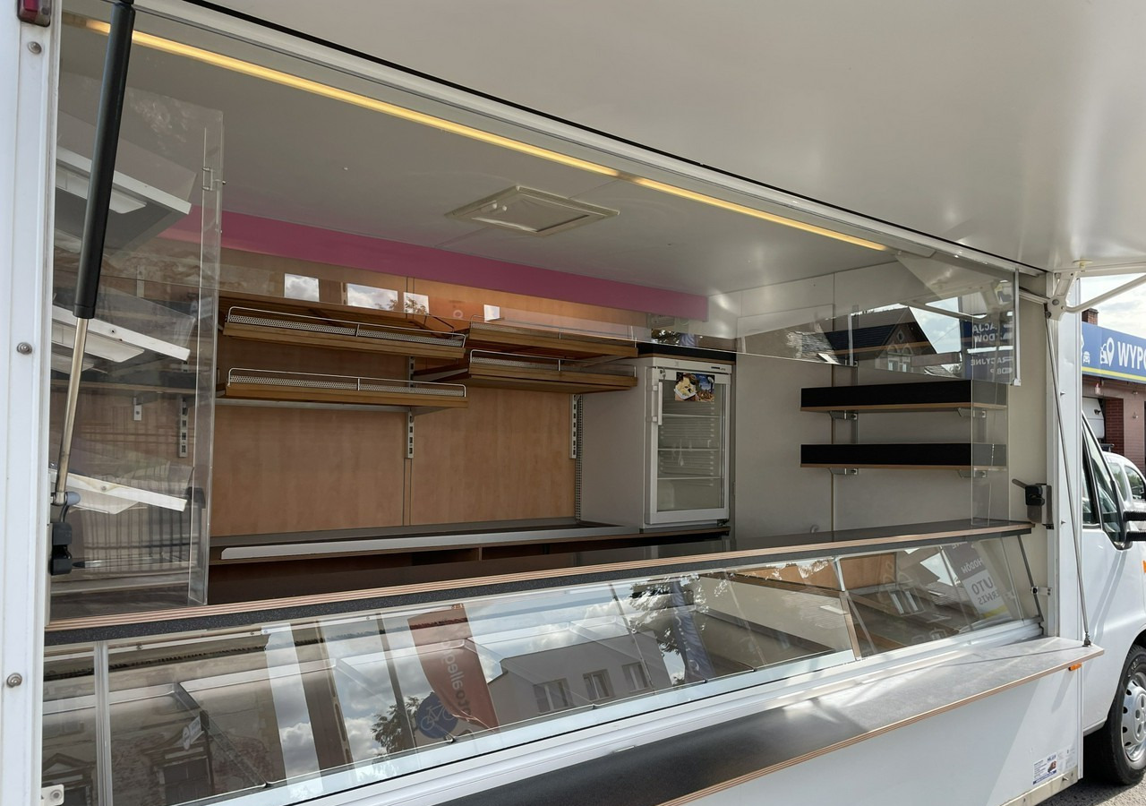 Fiat Ducato Ducato Autosklep Gastronomiczny Food Truck Foodtruck sklep Borco 200 - Zelfrijdende verkoopwagen: afbeelding 2 Fiat Ducato Ducato Autosklep Gastronomiczny Food Truck Foodtruck sklep Borco 200 - Zelfrijdende verkoopwagen: afbeelding 2