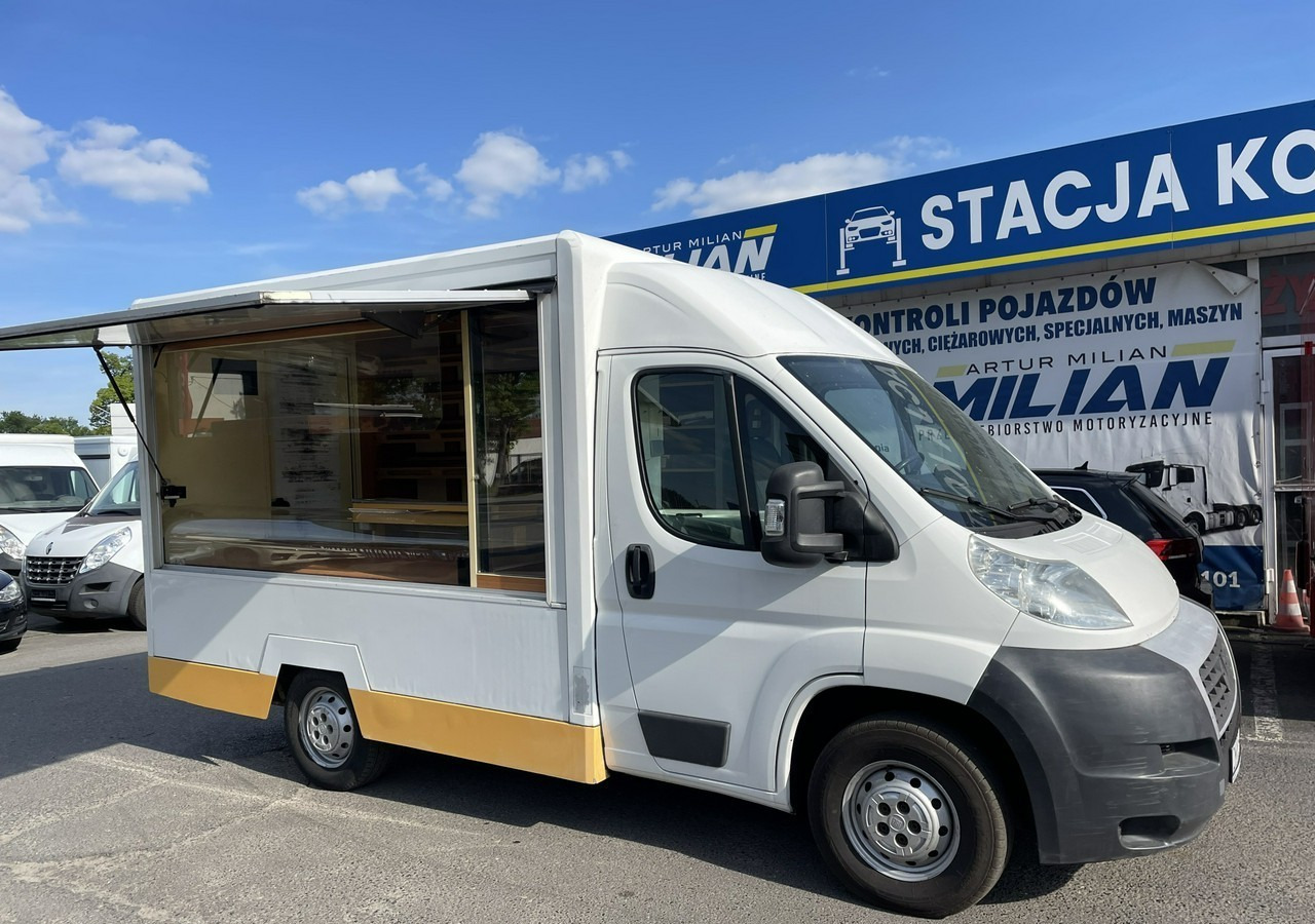 Fiat Ducato Ducato Autosklep pieczy Gastronomiczny Food Truck Foodtruck sklep 20 - Zelfrijdende verkoopwagen: afbeelding 1 Fiat Ducato Ducato Autosklep pieczy Gastronomiczny Food Truck Foodtruck sklep 20 - Zelfrijdende verkoopwagen: afbeelding 1