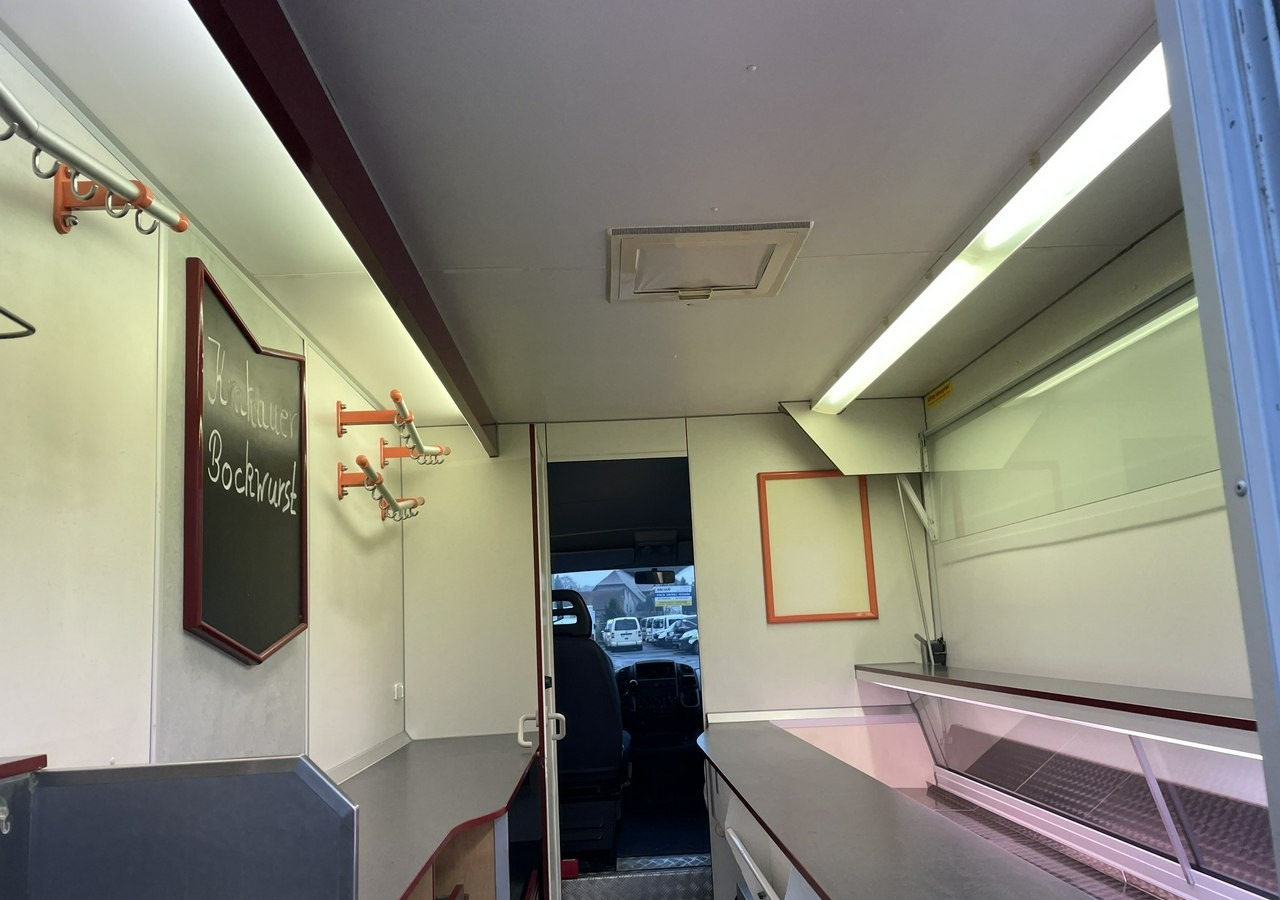Fiat Ducato Ducato Autosklep wedlin Sklep Gastronomiczny Food Truck Foodtruck 20 - Zelfrijdende verkoopwagen: afbeelding 4 Fiat Ducato Ducato Autosklep wedlin Sklep Gastronomiczny Food Truck Foodtruck 20 - Zelfrijdende verkoopwagen: afbeelding 4