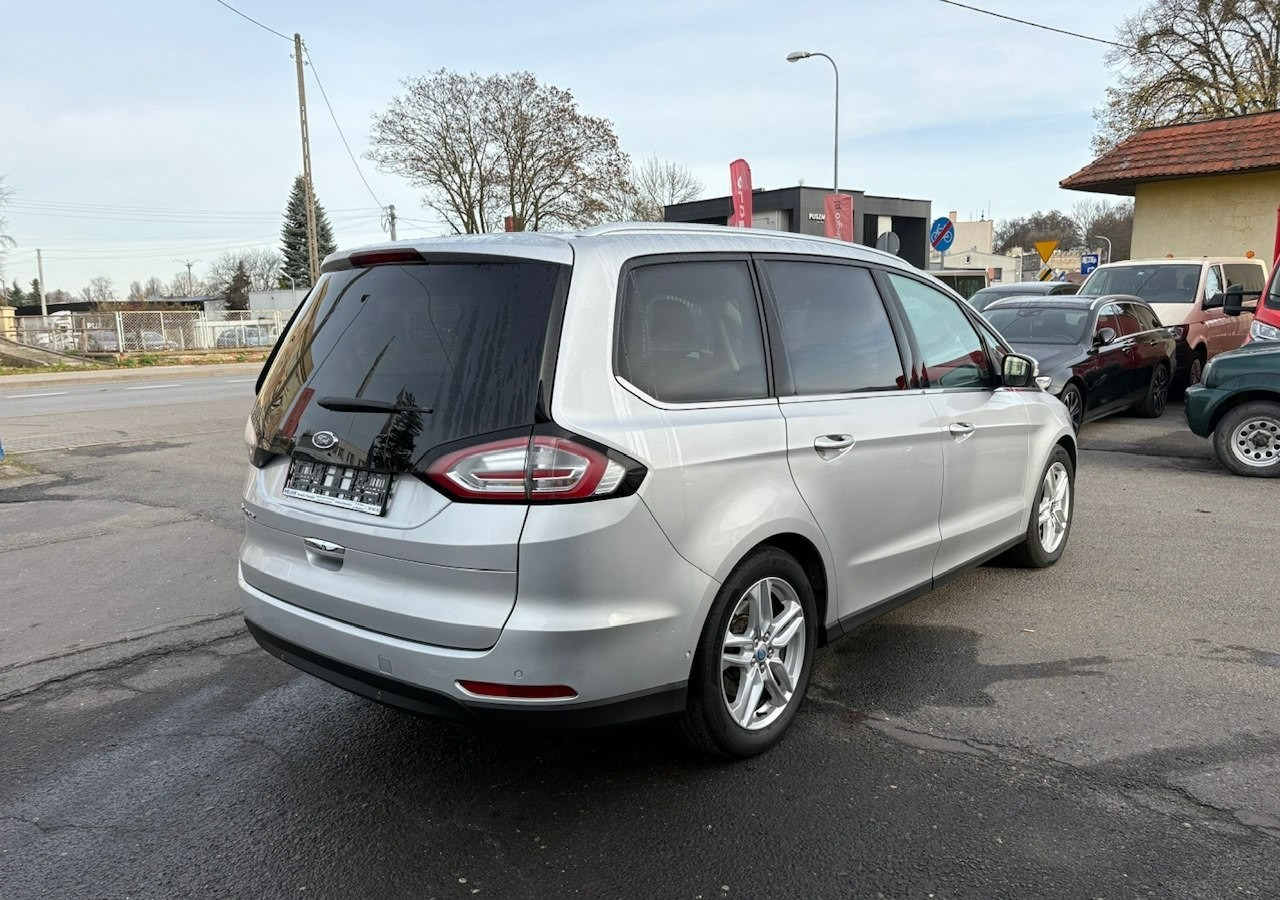 Ford Galaxy V 2.0Tdci 180KM Automat Titanium+ 7osobowy Navi LED Asystent Nagłośnie - Personenwagen: afbeelding 5 Ford Galaxy V 2.0Tdci 180KM Automat Titanium+ 7osobowy Navi LED Asystent Nagłośnie - Personenwagen: afbeelding 5