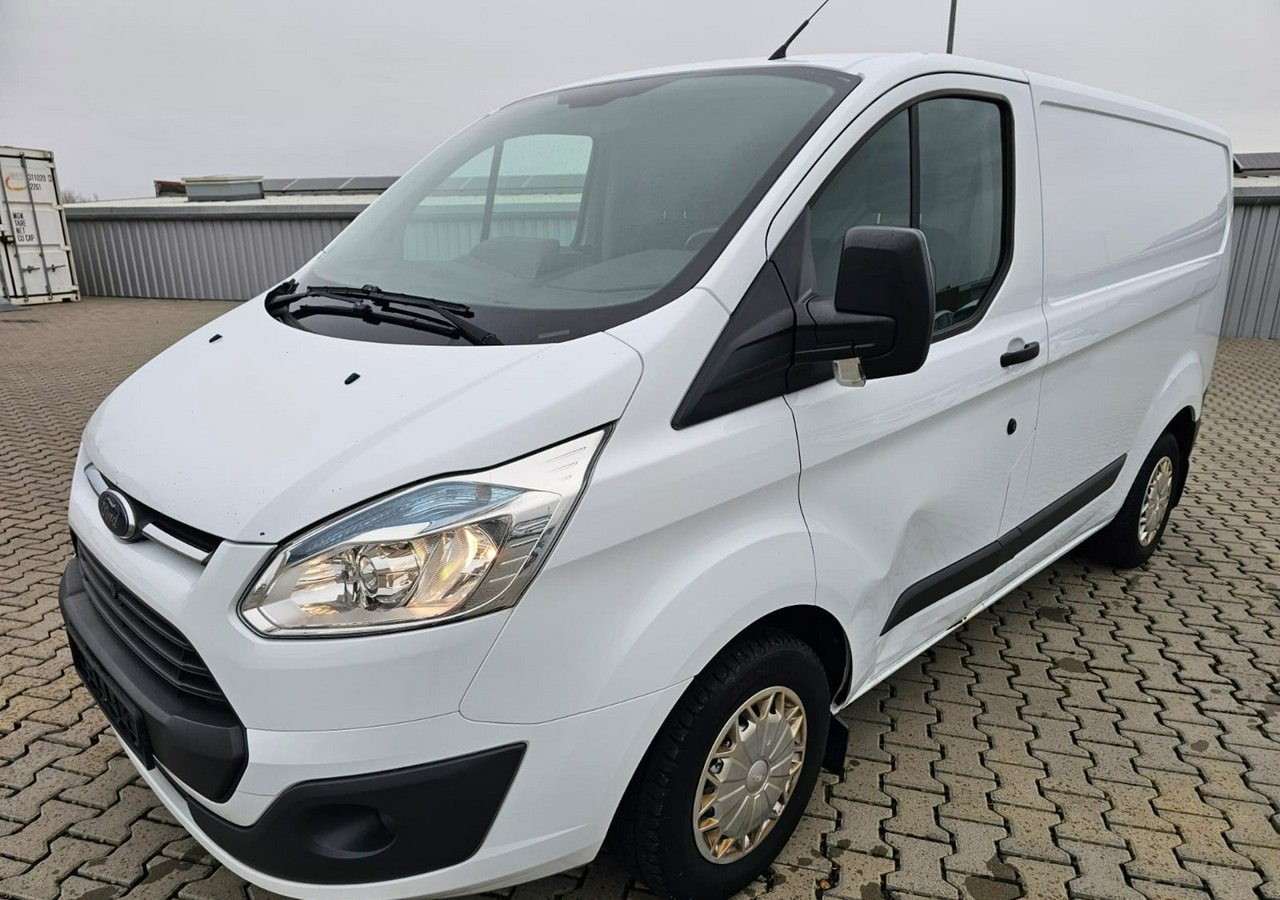Ford Transit Transit Custom Ford Transit Custom 2.2-125KM Klima 2015 - Gesloten bestelwagen: afbeelding 4 Ford Transit Transit Custom Ford Transit Custom 2.2-125KM Klima 2015 - Gesloten bestelwagen: afbeelding 4