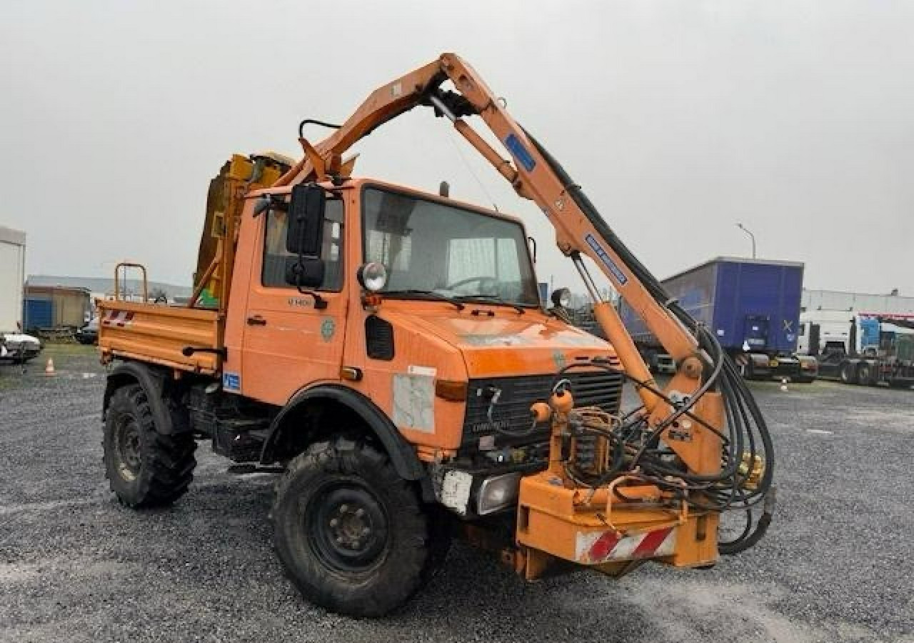 Inna Inny Unimog 1400 4X4 Kosiarka bijakowa teleskopowa - Gemeentelijke machine/ Speciaal: afbeelding 1 Inna Inny Unimog 1400 4X4 Kosiarka bijakowa teleskopowa - Gemeentelijke machine/ Speciaal: afbeelding 1