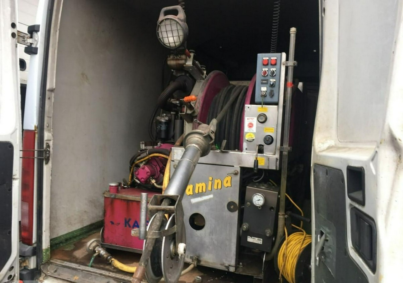 Iveco 35 Urządzenie Kanalizacja Wuko Asenizacyjny Kret - Gemeentelijke machine/ Speciaal: afbeelding 3 Iveco 35 Urządzenie Kanalizacja Wuko Asenizacyjny Kret - Gemeentelijke machine/ Speciaal: afbeelding 3