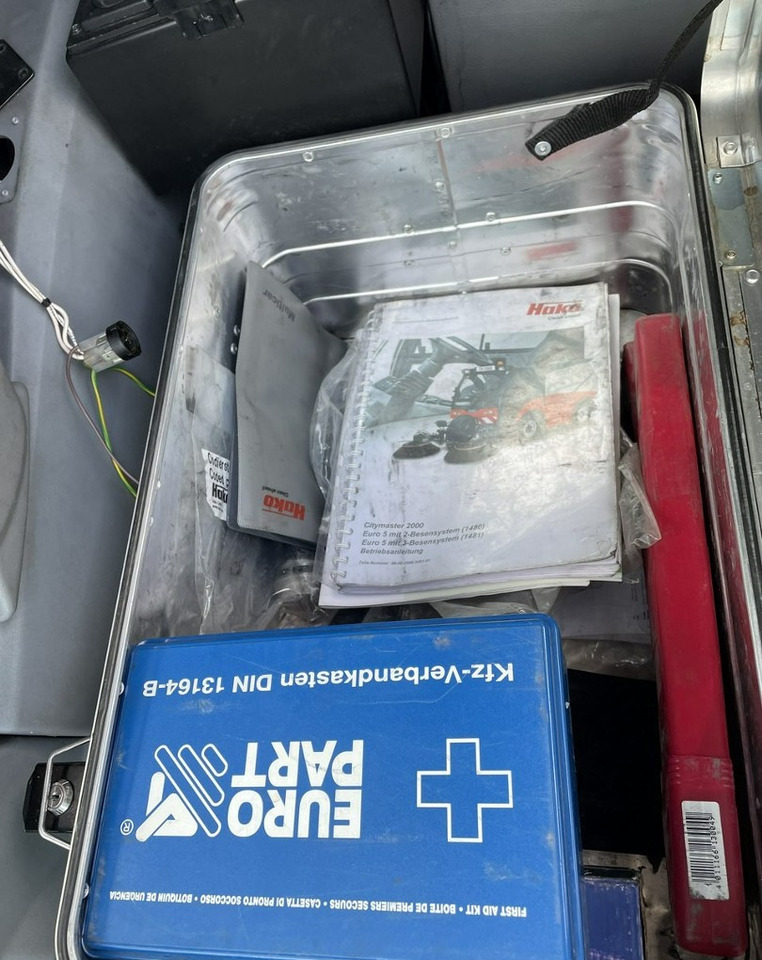 Inna Inny Hako Citymaster 2000 Zamiatarka 2016 - Veegwagen: afbeelding 5 Inna Inny Hako Citymaster 2000 Zamiatarka 2016 - Veegwagen: afbeelding 5