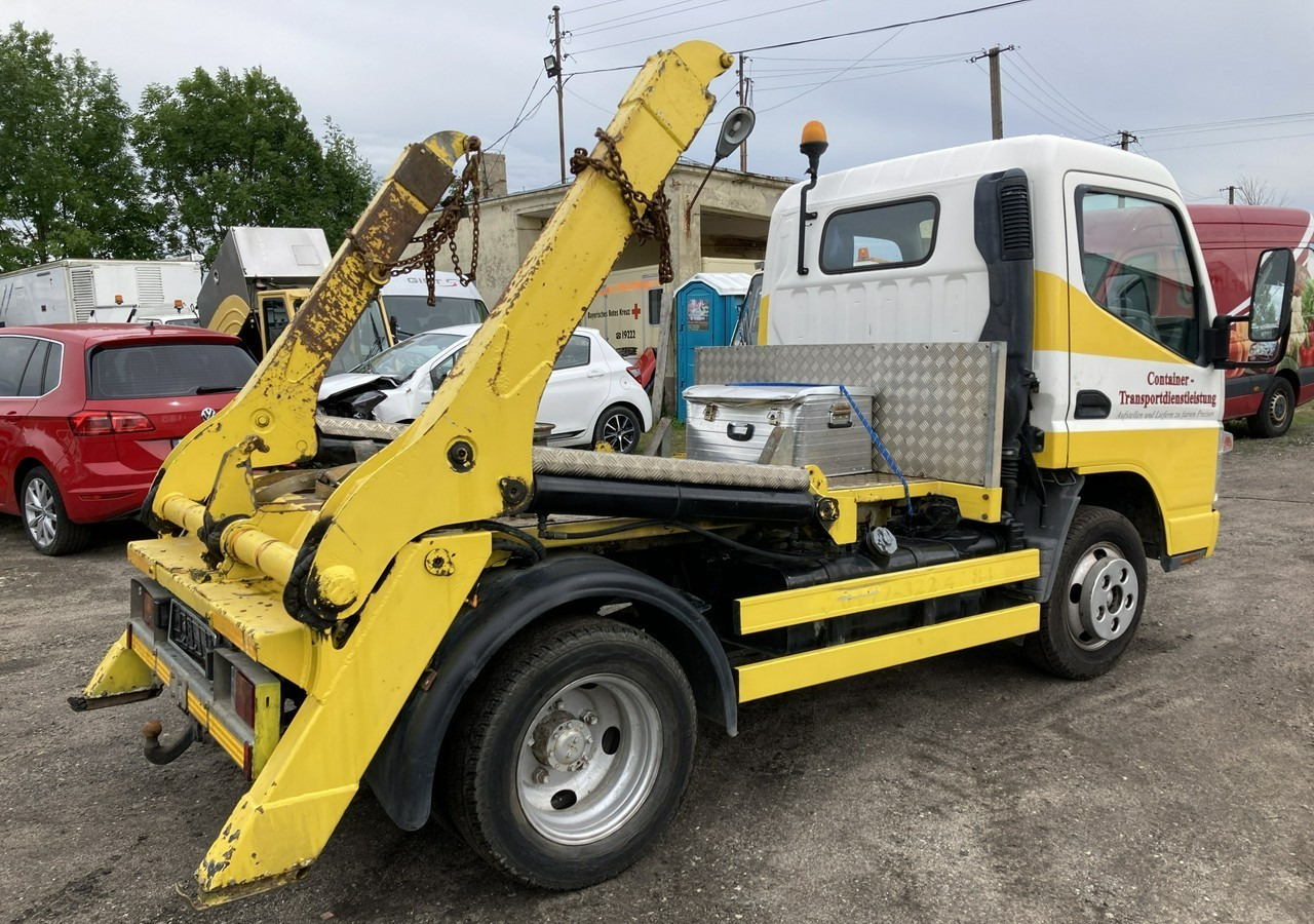 Inna Inny PFAU Canter Fuso Bramowiec do wywozu kontenerów Klina 2009 - Portaalarmsysteem vrachtwagen: afbeelding 4 Inna Inny PFAU Canter Fuso Bramowiec do wywozu kontenerów Klina 2009 - Portaalarmsysteem vrachtwagen: afbeelding 4