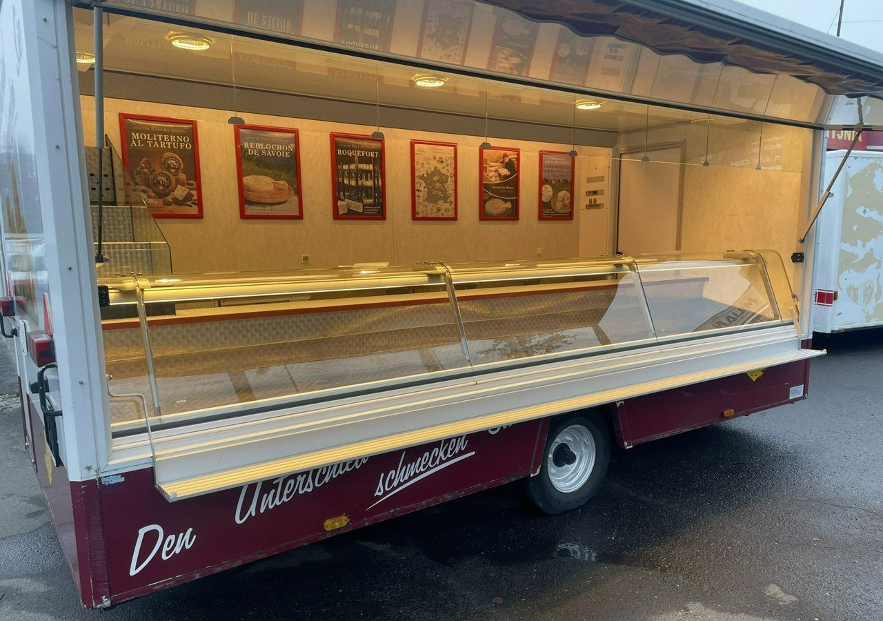 Inna Inny Przyczepa Gastronomiczna food truck foodtruck Autosklep Sklep bar - Verkoopwagen: afbeelding 1 Inna Inny Przyczepa Gastronomiczna food truck foodtruck Autosklep Sklep bar - Verkoopwagen: afbeelding 1