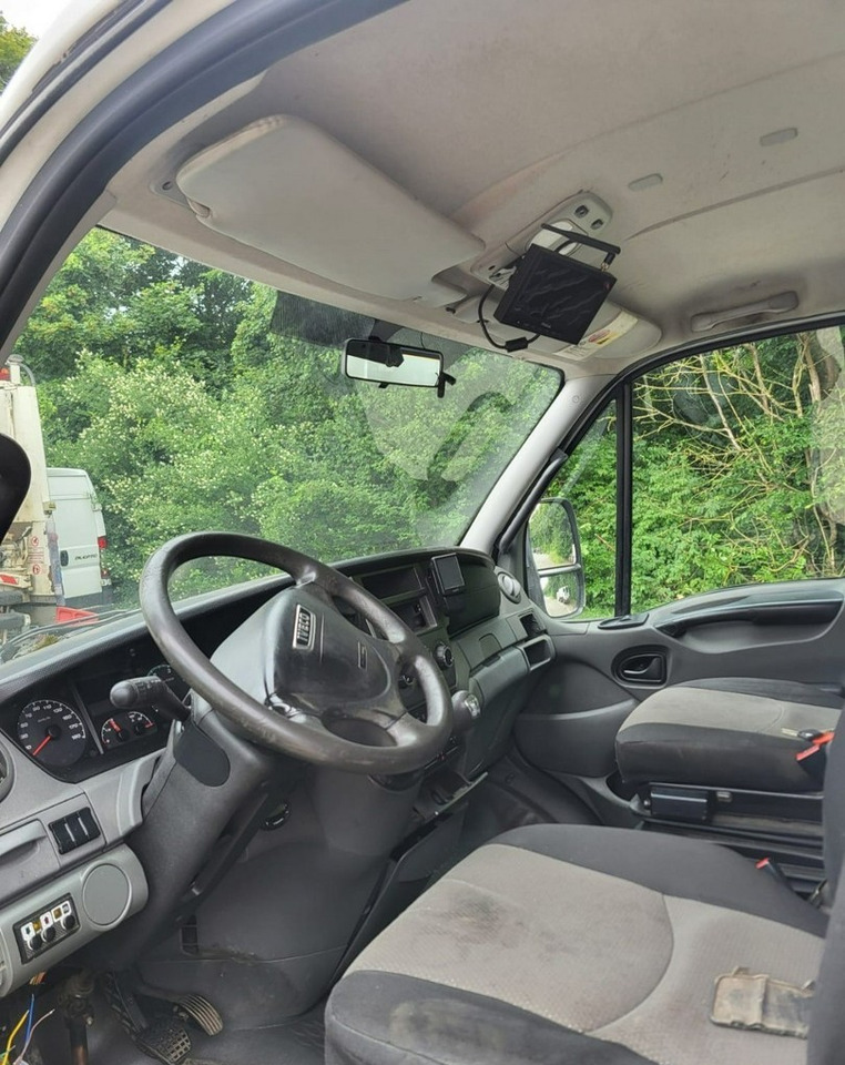 Iveco Inny Iveco Iveco 70C15 Wywrotka 3-strony Doka Dokka 6-osob 2013 - Kipper bestelwagen: afbeelding 5 Iveco Inny Iveco Iveco 70C15 Wywrotka 3-strony Doka Dokka 6-osob 2013 - Kipper bestelwagen: afbeelding 5