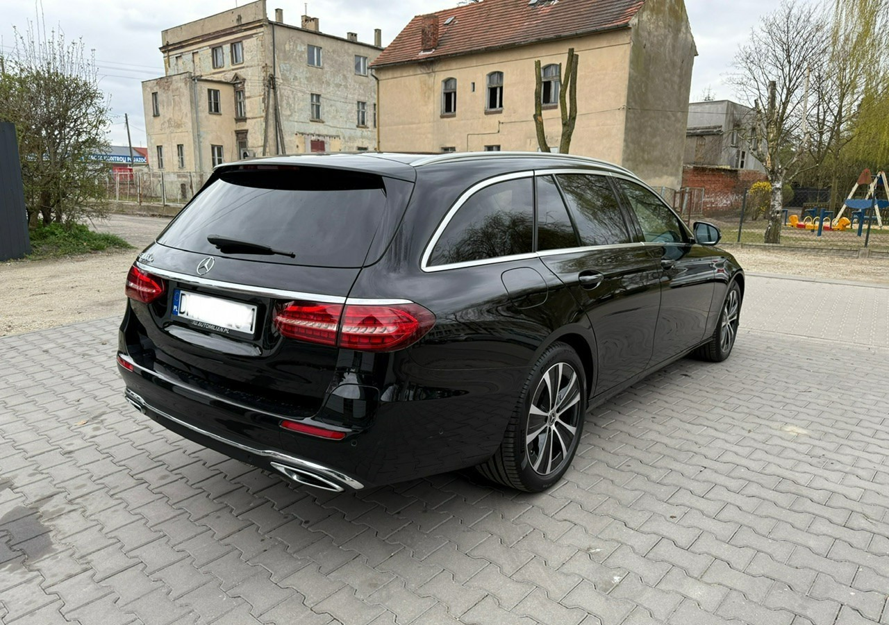 Mercedes-Benz Klasa E E300de EQ-Power Hybrid 50km na prądzie 2.0d 306KM Avantgarde Panoram - Personenwagen: afbeelding 4 Mercedes-Benz Klasa E E300de EQ-Power Hybrid 50km na prądzie 2.0d 306KM Avantgarde Panoram - Personenwagen: afbeelding 4