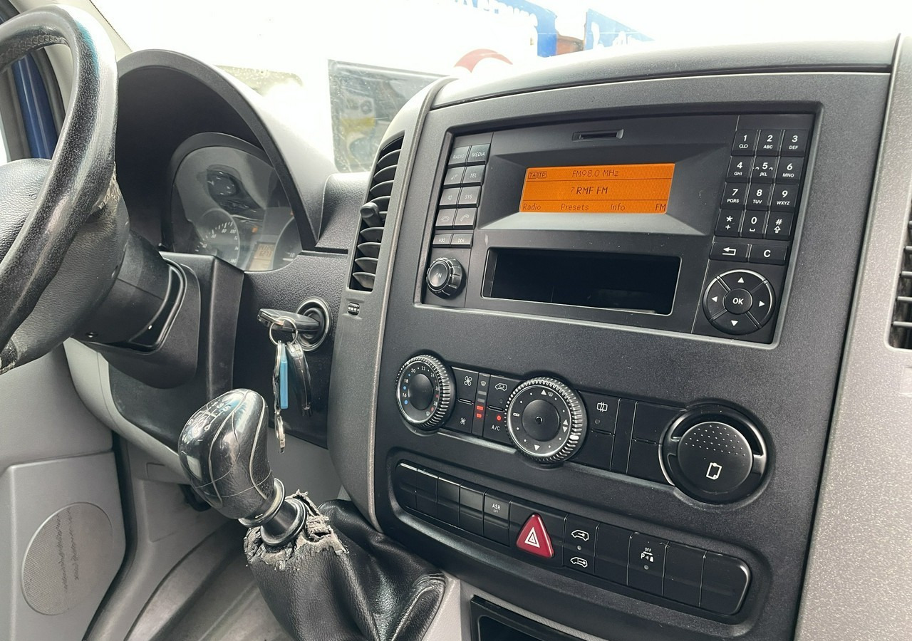 Mercedes-Benz Sprinter Sprinter 316 Maxi Brygadówka 6-osob dokka doka Klima 2010 - Bestelwagen met dubbele cabine: afbeelding 3 Mercedes-Benz Sprinter Sprinter 316 Maxi Brygadówka 6-osob dokka doka Klima 2010 - Bestelwagen met dubbele cabine: afbeelding 3