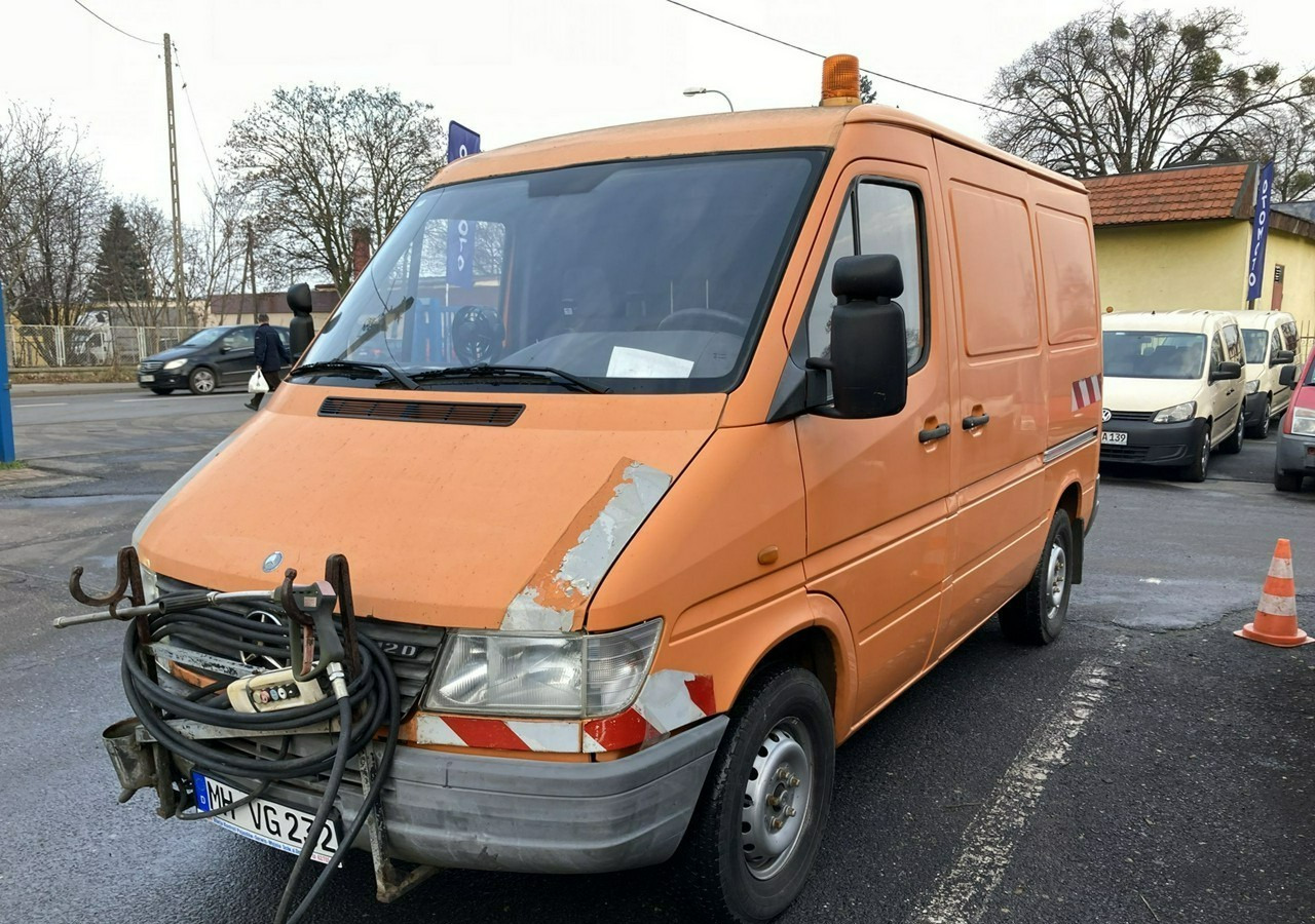 Mercedes-Benz Sprinter Sprinter Kanalizacja Wuko asenizacyjny Kret SPECK myjka DMC3500 - Vacuümwagen: afbeelding 1 Mercedes-Benz Sprinter Sprinter Kanalizacja Wuko asenizacyjny Kret SPECK myjka DMC3500 - Vacuümwagen: afbeelding 1