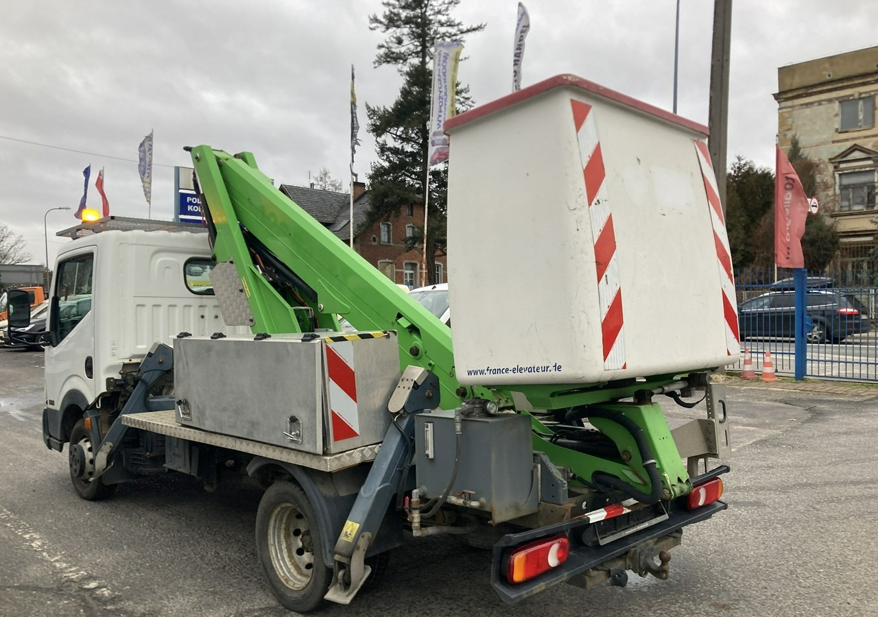 Nissan Cabstar Cabstar Canter Zwyżka Podnośnik koszowy 14.5 m 63tkm 2014r - Vrachtwagen hoogwerker: afbeelding 3 Nissan Cabstar Cabstar Canter Zwyżka Podnośnik koszowy 14.5 m 63tkm 2014r - Vrachtwagen hoogwerker: afbeelding 3