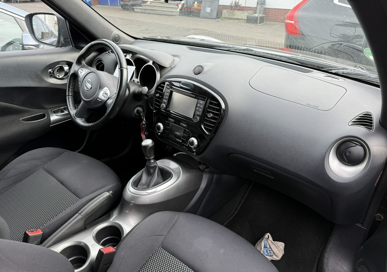 Nissan Juke Nisan Juke 1.2 - 115KM Benzyna Klima Navi Kamera 100tkm 2015 - SUV: afbeelding 5 Nissan Juke Nisan Juke 1.2 - 115KM Benzyna Klima Navi Kamera 100tkm 2015 - SUV: afbeelding 5