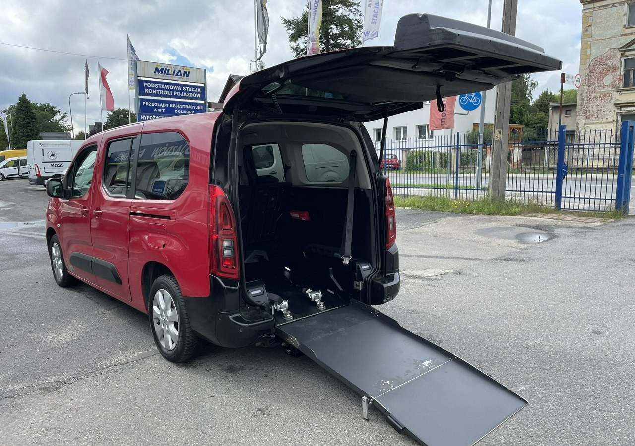 Opel Combo IV Combo Life Combo Life Maxi Niepełnosprawnych inwalida rampa PFRON Model - Personenwagen: afbeelding 1 Opel Combo IV Combo Life Combo Life Maxi Niepełnosprawnych inwalida rampa PFRON Model - Personenwagen: afbeelding 1