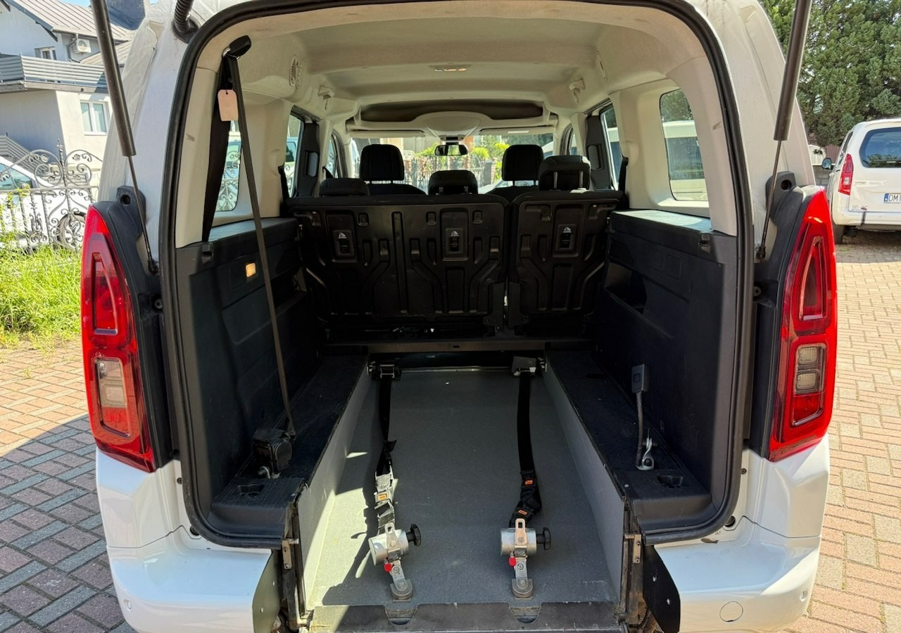 Opel Combo IV Combo Life Combo Life Maxi Niepełnosprawnych inwalida rampa PFRON Model - Personenwagen: afbeelding 2 Opel Combo IV Combo Life Combo Life Maxi Niepełnosprawnych inwalida rampa PFRON Model - Personenwagen: afbeelding 2