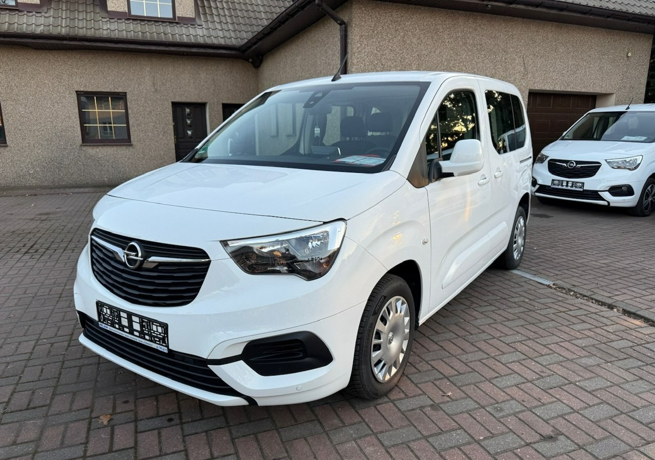Opel Combo IV Combo Life Combo do przewozu Niepełnosprawnych inwalida rampa Model 2021 - Personenwagen: afbeelding 2 Opel Combo IV Combo Life Combo do przewozu Niepełnosprawnych inwalida rampa Model 2021 - Personenwagen: afbeelding 2