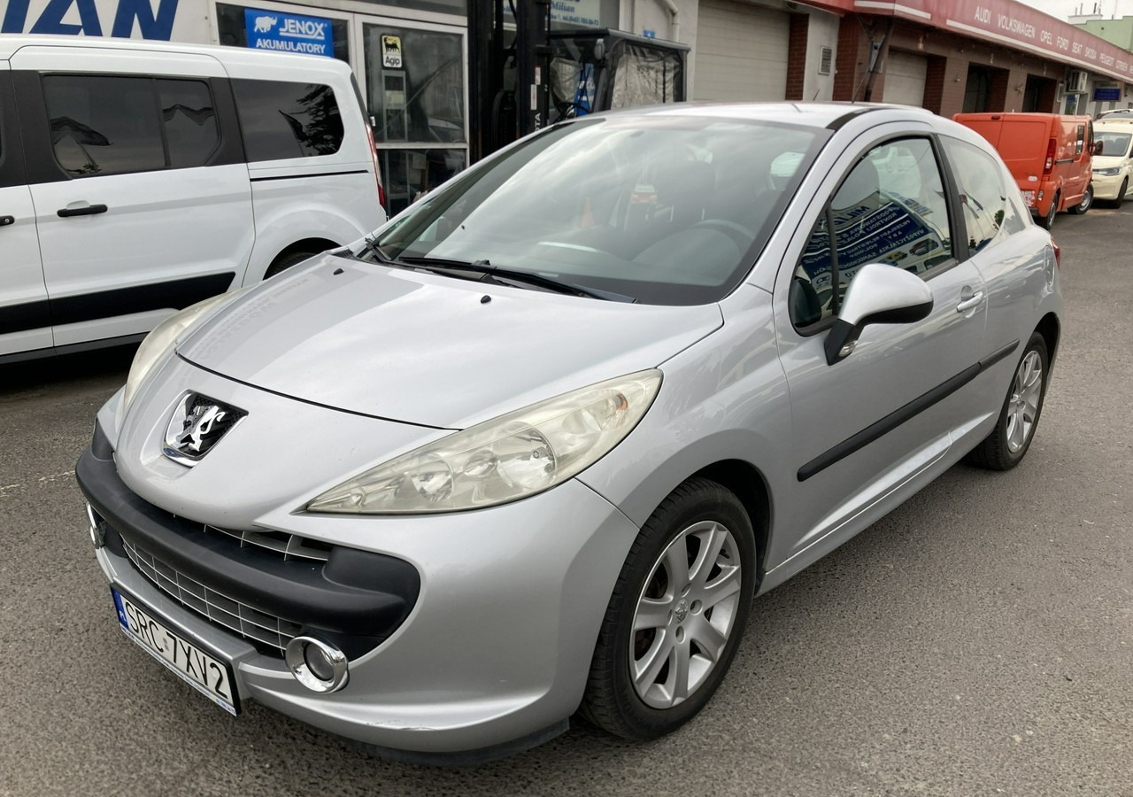 Peugeot 207 Peugeot 207 1.6HDI-16V Klima 2007 - Hatchback: afbeelding 2 Peugeot 207 Peugeot 207 1.6HDI-16V Klima 2007 - Hatchback: afbeelding 2
