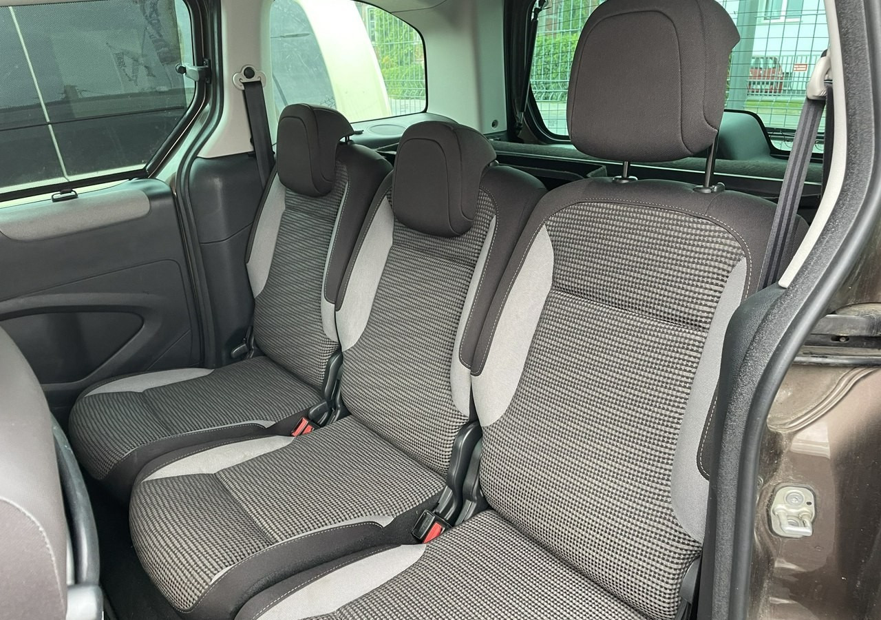 Peugeot Partner II Peugeot Partner Tepee 100 Family Model 2013 - Personenwagen: afbeelding 5 Peugeot Partner II Peugeot Partner Tepee 100 Family Model 2013 - Personenwagen: afbeelding 5