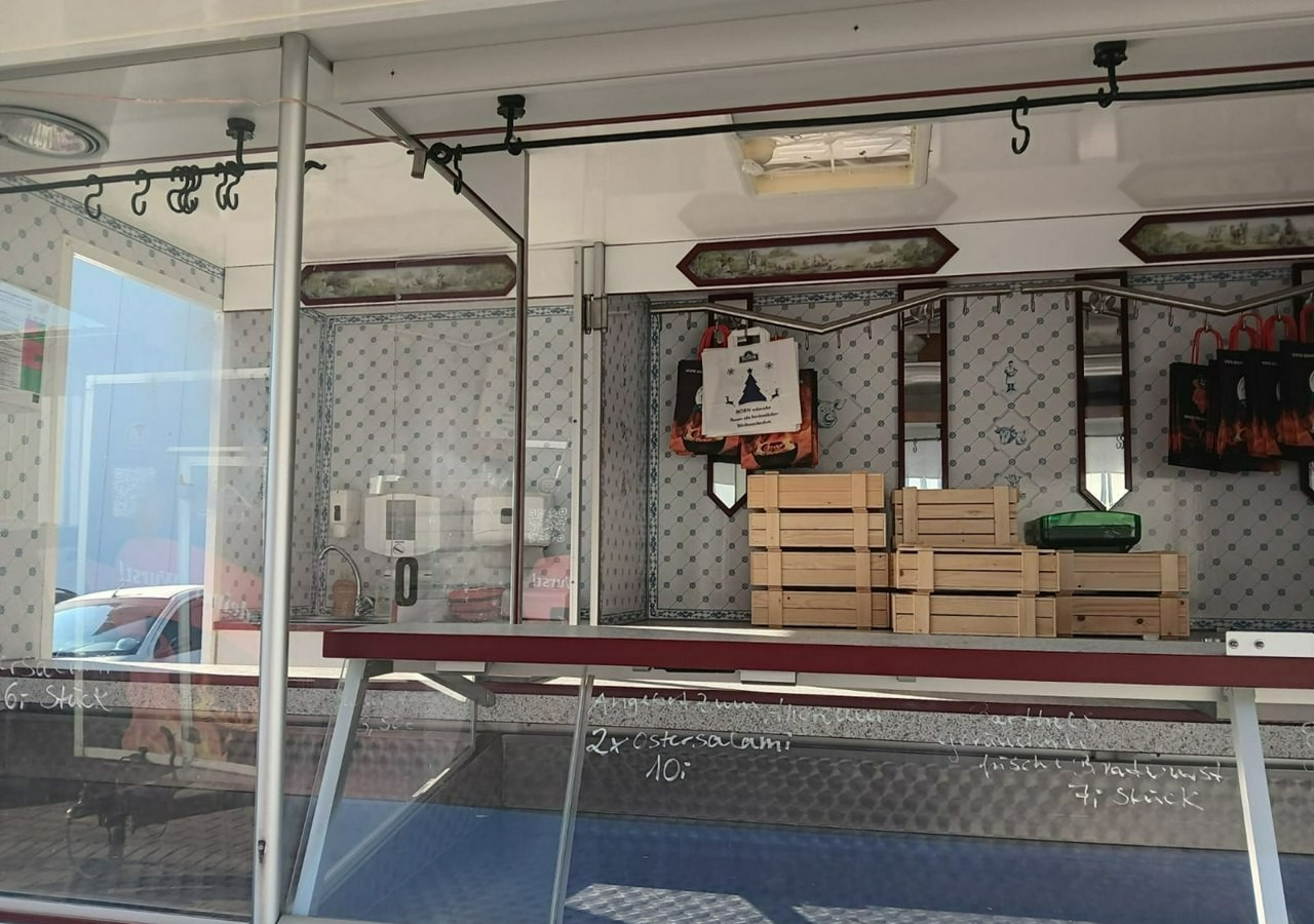 Renault Master Autosklep wędlin Gastronomiczny Food Truck Foodtruck 140tkm sklep 20 - Zelfrijdende verkoopwagen: afbeelding 2 Renault Master Autosklep wędlin Gastronomiczny Food Truck Foodtruck 140tkm sklep 20 - Zelfrijdende verkoopwagen: afbeelding 2