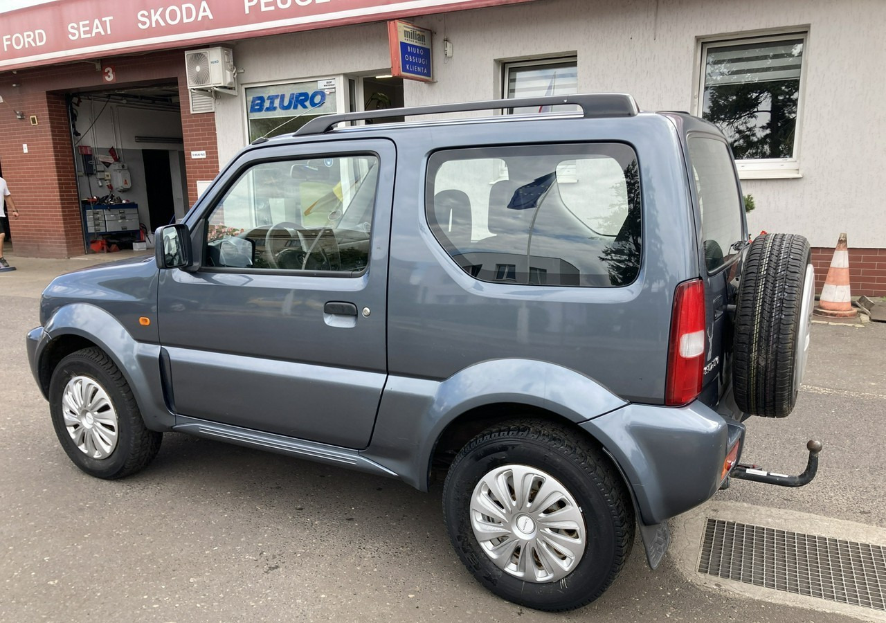 Suzuki Jimny Suzuki Jimny 1.3-16V 4X4 Klima 2006 - SUV: afbeelding 5 Suzuki Jimny Suzuki Jimny 1.3-16V 4X4 Klima 2006 - SUV: afbeelding 5