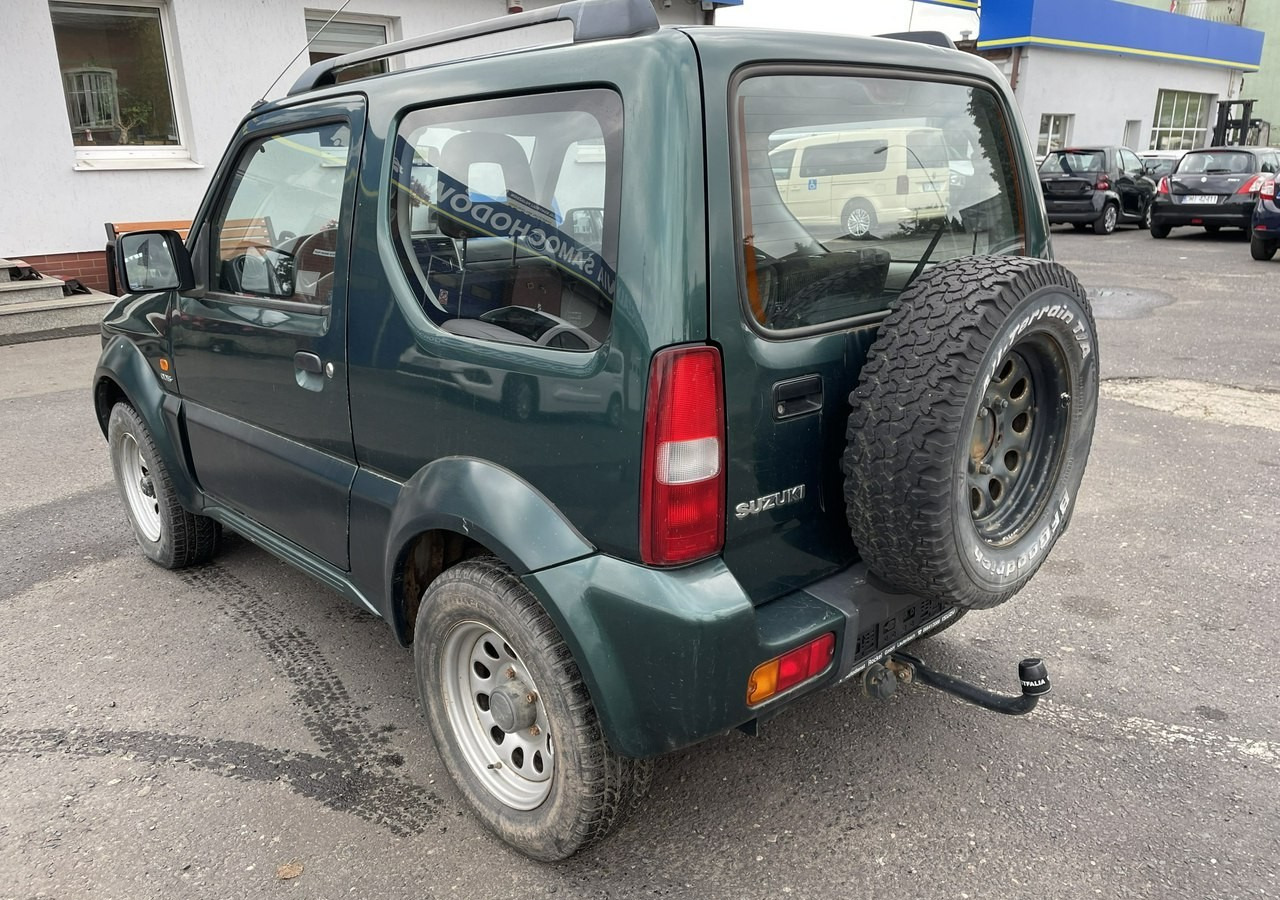 Suzuki Jimny Suzuki Jimny 1.5 Diesel 4X4 - SUV: afbeelding 4 Suzuki Jimny Suzuki Jimny 1.5 Diesel 4X4 - SUV: afbeelding 4