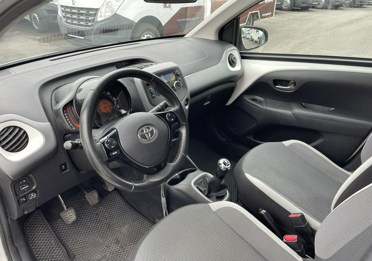 Toyota Aygo II Toyota Aygo 1.0 VVT-i JBL Edition bezyna+LPG Salon PL 2020 - Personenwagen: afbeelding 5 Toyota Aygo II Toyota Aygo 1.0 VVT-i JBL Edition bezyna+LPG Salon PL 2020 - Personenwagen: afbeelding 5