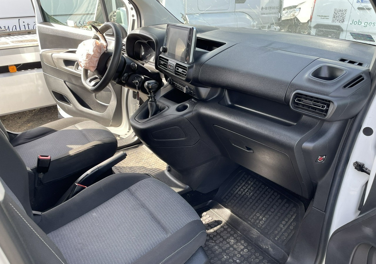 Toyota ProAce Proace City Verso Toyota Proace City Verso Long 1.5 D-4D Business 2021Salon - Personenwagen: afbeelding 3 Toyota ProAce Proace City Verso Toyota Proace City Verso Long 1.5 D-4D Business 2021Salon - Personenwagen: afbeelding 3
