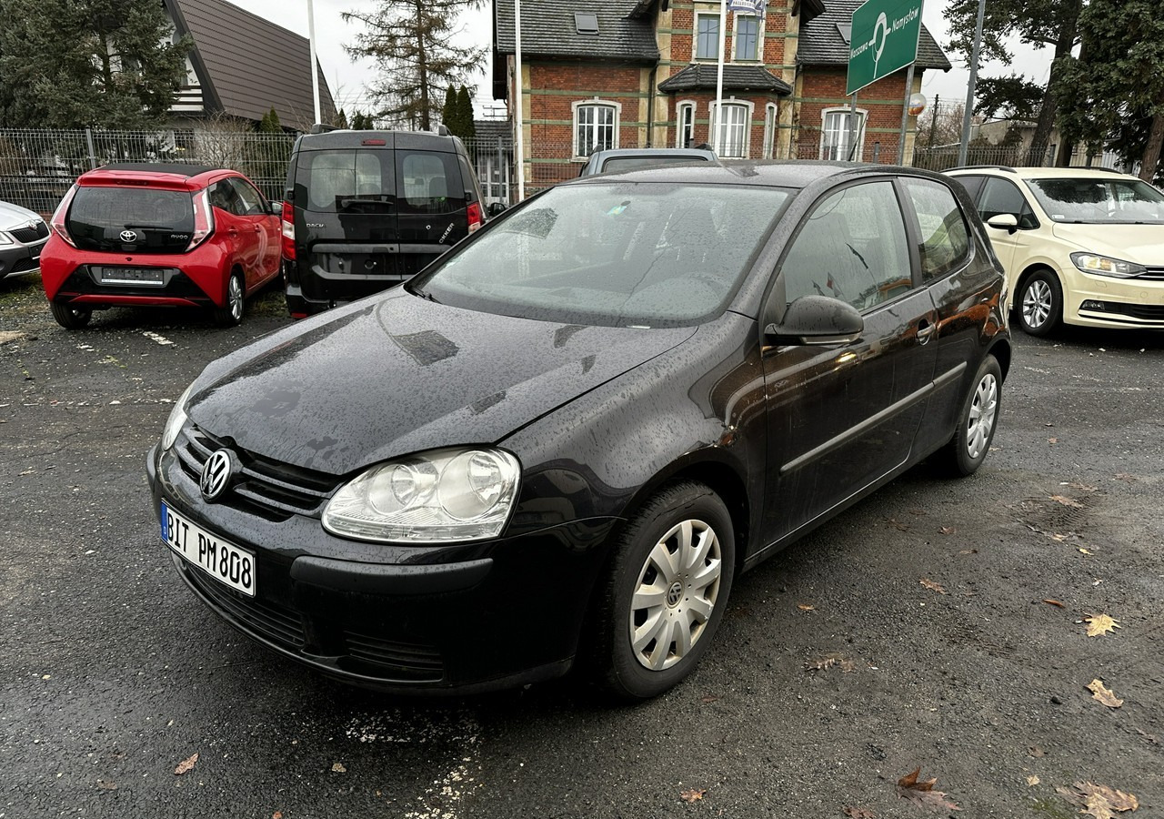 Volkswagen Golf V Golf V 1,4-80KM Klima 2007 - Personenwagen: afbeelding 1 Volkswagen Golf V Golf V 1,4-80KM Klima 2007 - Personenwagen: afbeelding 1