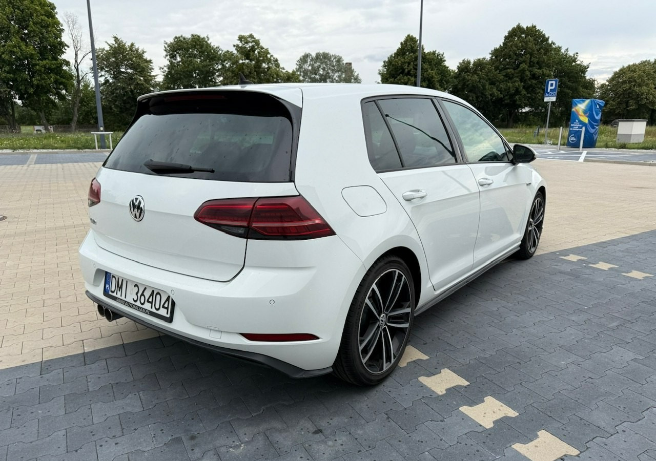 Volkswagen Golf VII GTD 2.0TDI 184KM FullLed Navi Klimatronik ACC Asystenci - Sedan: afbeelding 4 Volkswagen Golf VII GTD 2.0TDI 184KM FullLed Navi Klimatronik ACC Asystenci - Sedan: afbeelding 4