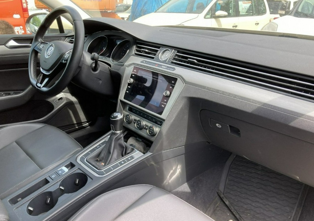 Volkswagen Passat B8 Passat B8 2.0-150KM 2018 - Personenwagen: afbeelding 3 Volkswagen Passat B8 Passat B8 2.0-150KM 2018 - Personenwagen: afbeelding 3
