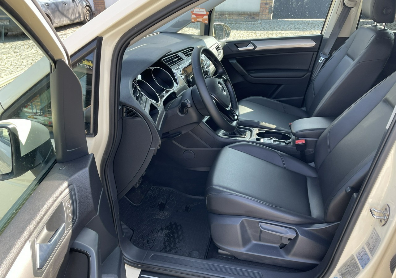 Volkswagen Touran III 2.0 TDI DSG Automat 7osobowy 2020 - Personenwagen: afbeelding 5 Volkswagen Touran III 2.0 TDI DSG Automat 7osobowy 2020 - Personenwagen: afbeelding 5