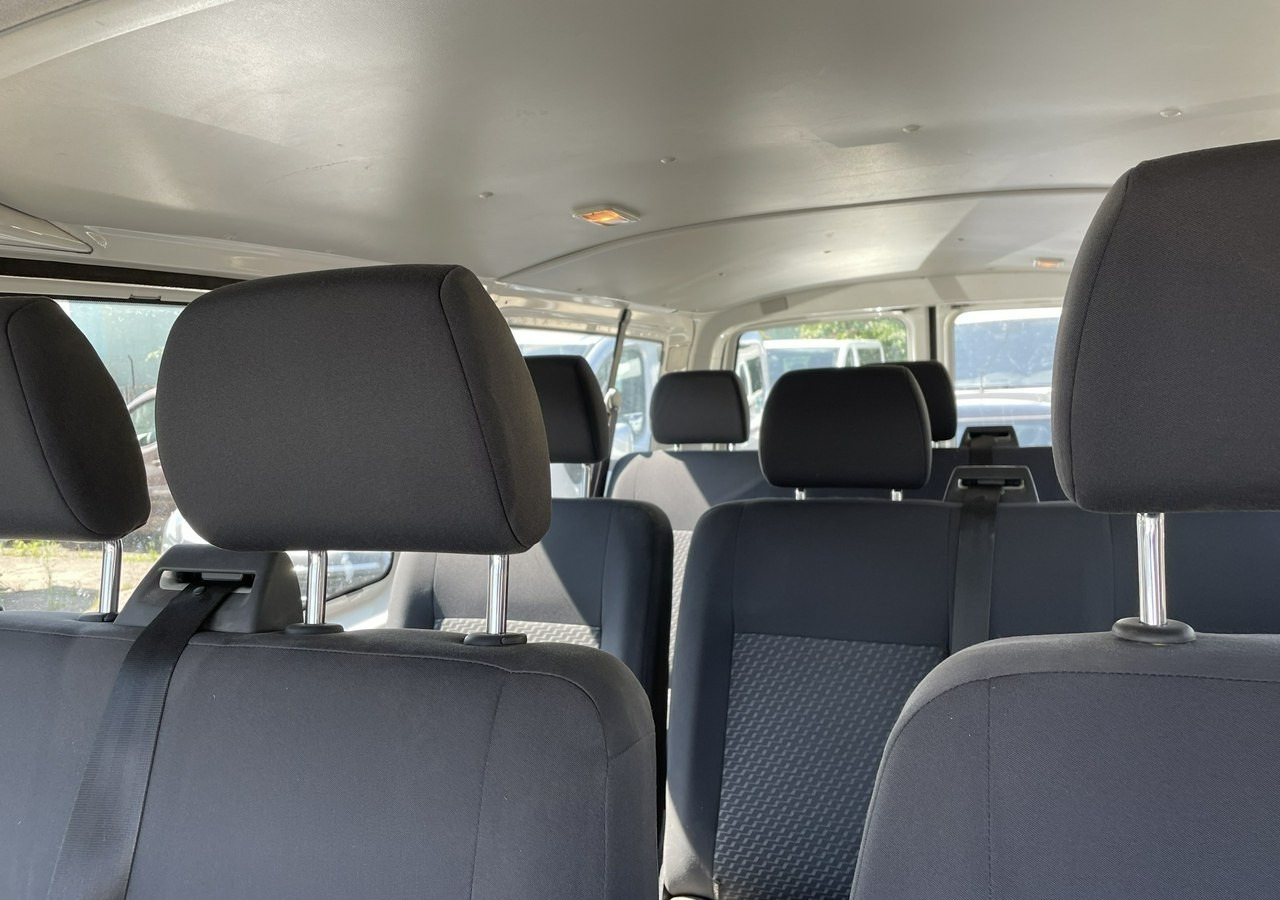 Volkswagen Transporter T5 Volkswagen Transporter Long 2.0-140KM 9-osobowy Model 2015 - Personenwagen: afbeelding 4 Volkswagen Transporter T5 Volkswagen Transporter Long 2.0-140KM 9-osobowy Model 2015 - Personenwagen: afbeelding 4