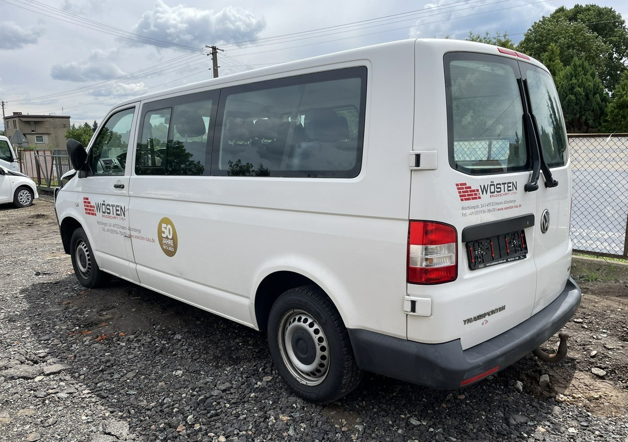 Volkswagen Transporter T5 Volkswagen Transporter Long 2.0-140KM 9-osobowy Model 2015 - Personenwagen: afbeelding 4 Volkswagen Transporter T5 Volkswagen Transporter Long 2.0-140KM 9-osobowy Model 2015 - Personenwagen: afbeelding 4
