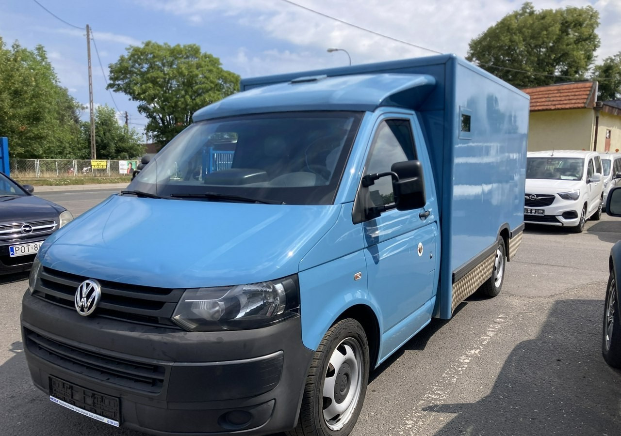 Volkswagen Transporter Trasporter T5 Bankowóz kuloodporny opanceżony Model 2015 - Waardetransport: afbeelding 1 Volkswagen Transporter Trasporter T5 Bankowóz kuloodporny opanceżony Model 2015 - Waardetransport: afbeelding 1