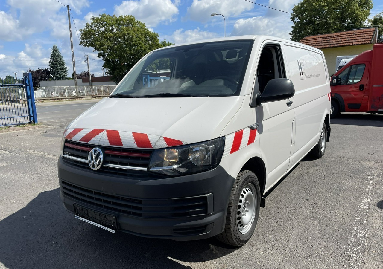 Volkswagen Transporter Volkswagen Transporter T6 Long 2.0-150KM 4X4 Klima Model 2018 - Gesloten bestelwagen: afbeelding 2 Volkswagen Transporter Volkswagen Transporter T6 Long 2.0-150KM 4X4 Klima Model 2018 - Gesloten bestelwagen: afbeelding 2