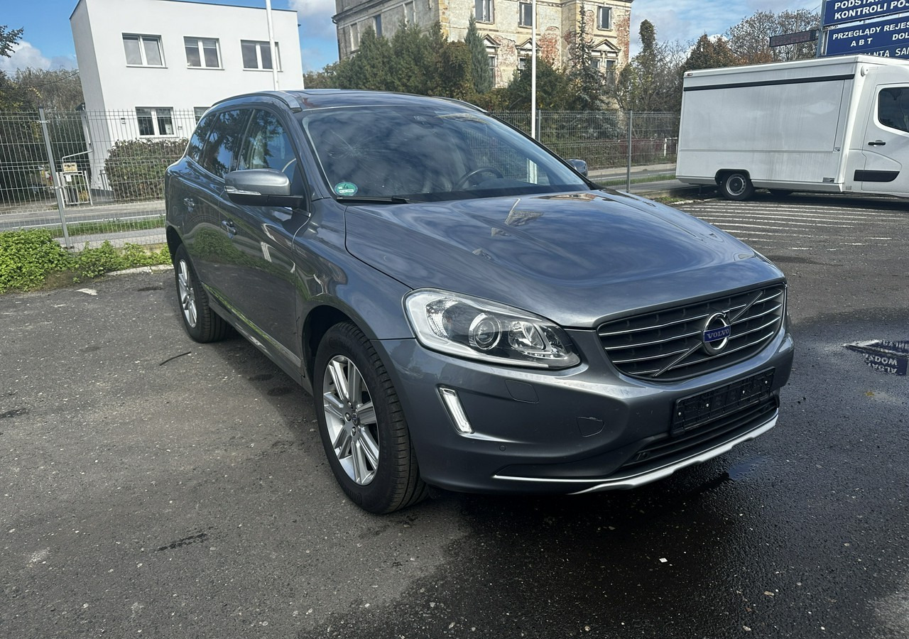 Volvo XC60 I Volvo XC 60 D4AWD Bogate wyposażenie 2017 - SUV: afbeelding 1 Volvo XC60 I Volvo XC 60 D4AWD Bogate wyposażenie 2017 - SUV: afbeelding 1